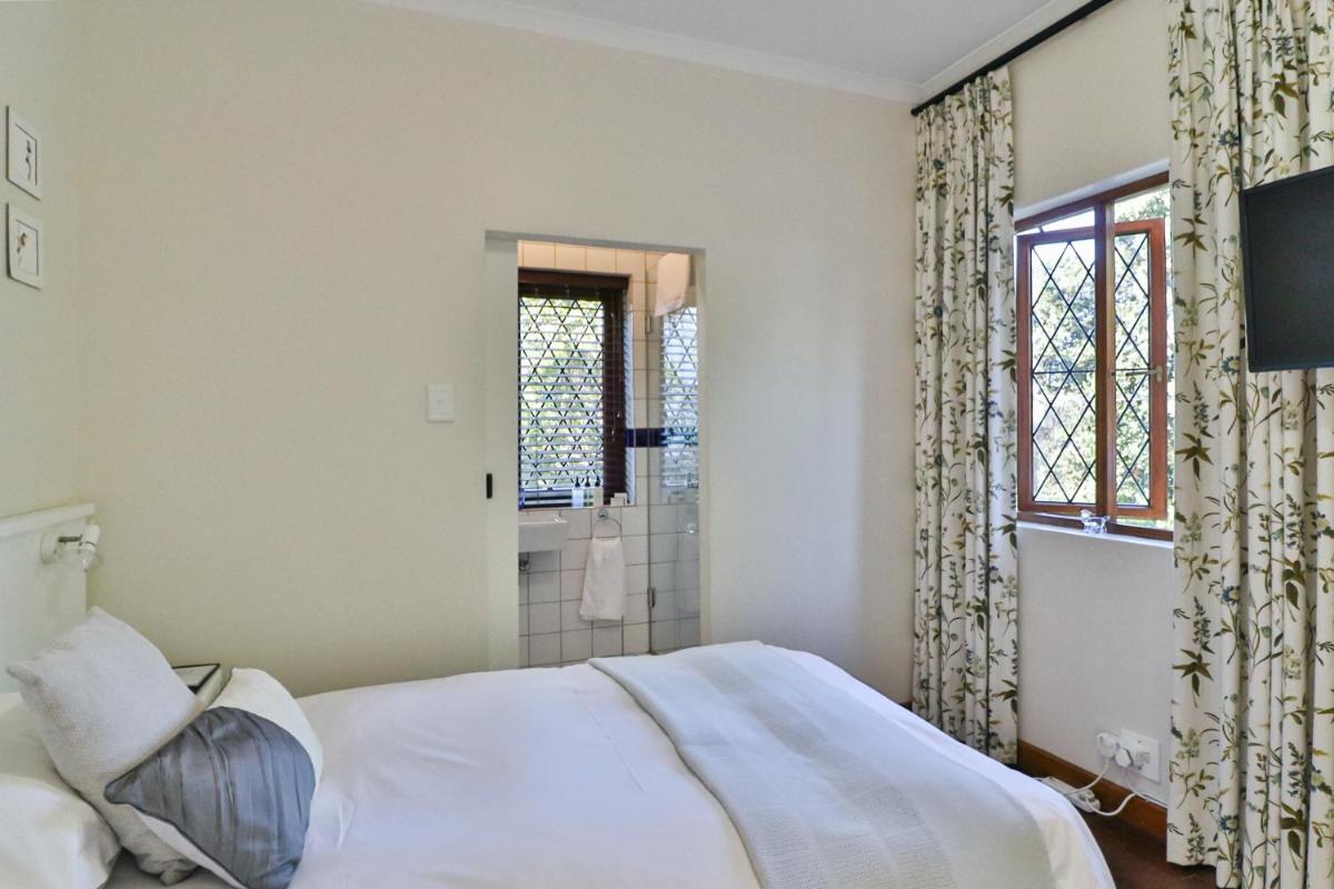 Knightsbury Guest House