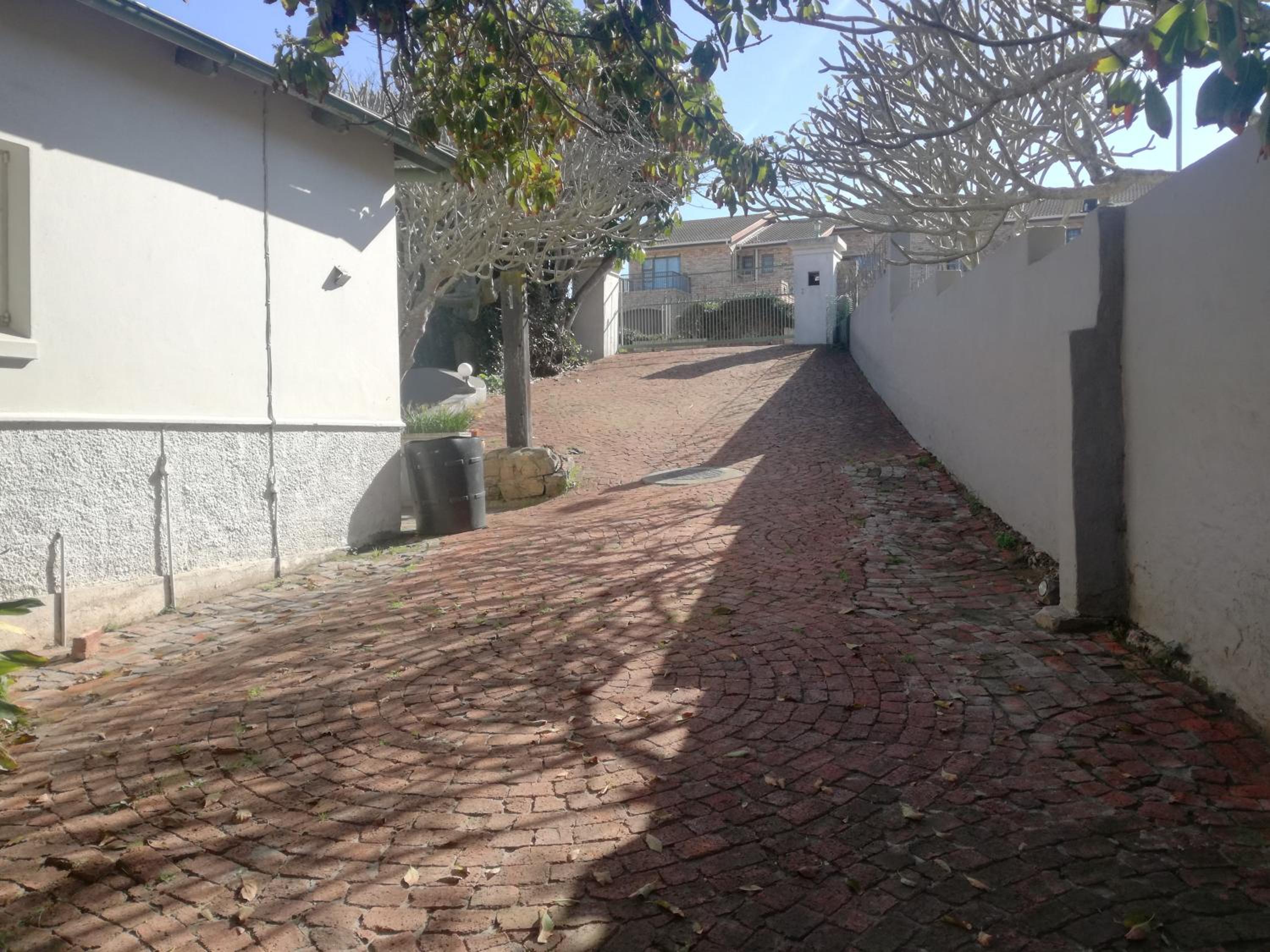 Valley Guest House