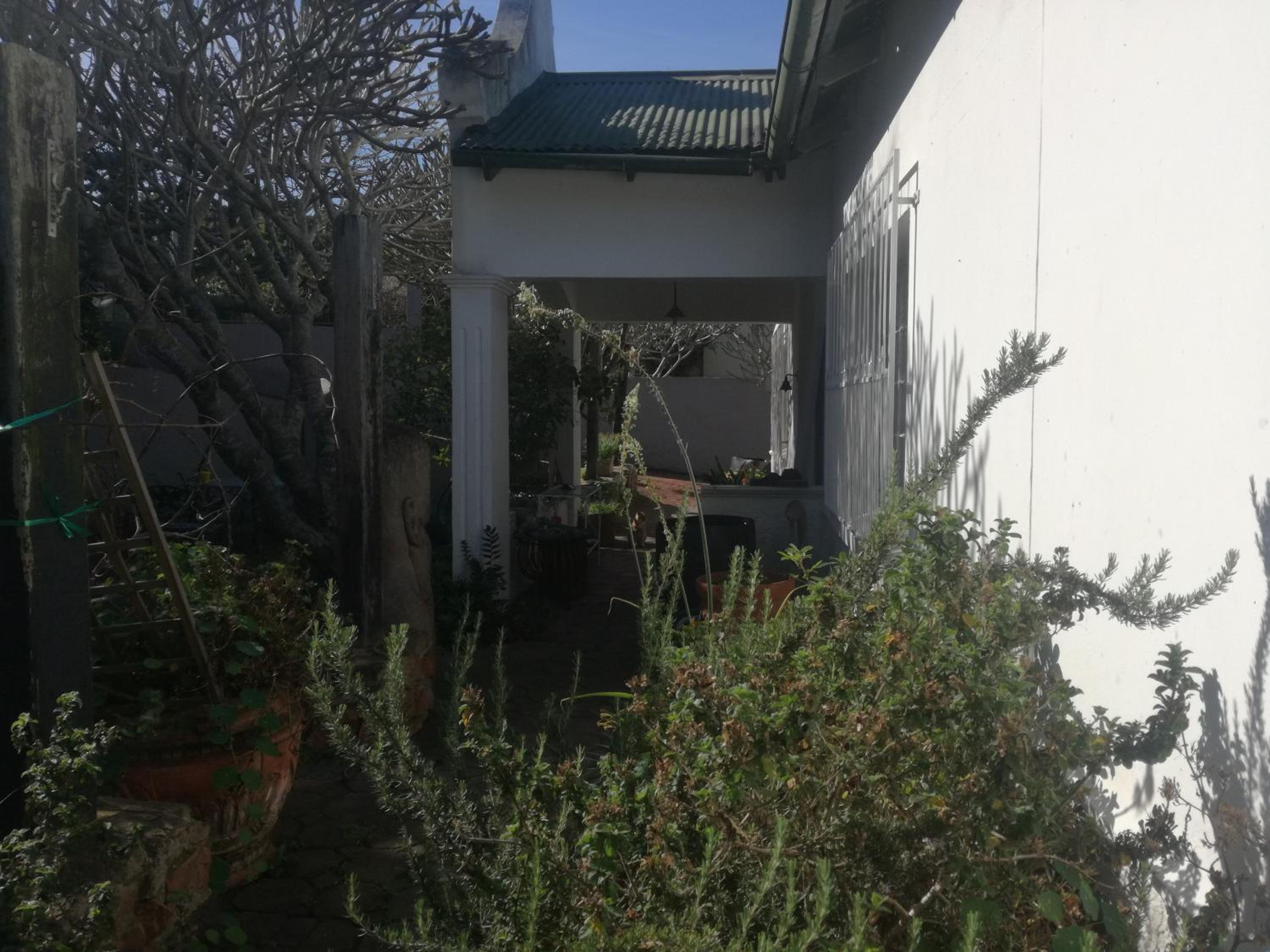 Valley Guest House