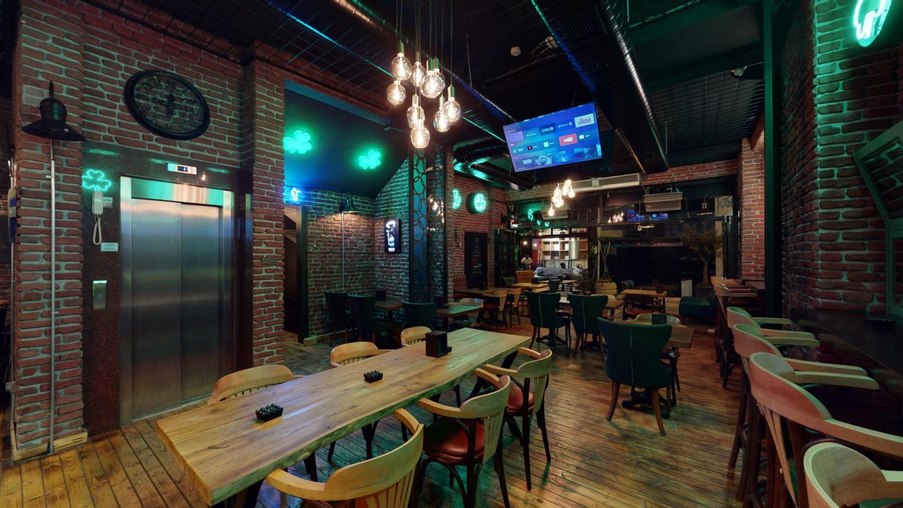 The Wolf Otel - Image 37