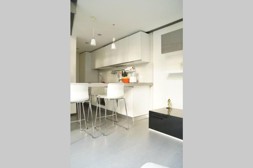Urban House - Nice Loft Navigli Milan Restyled!