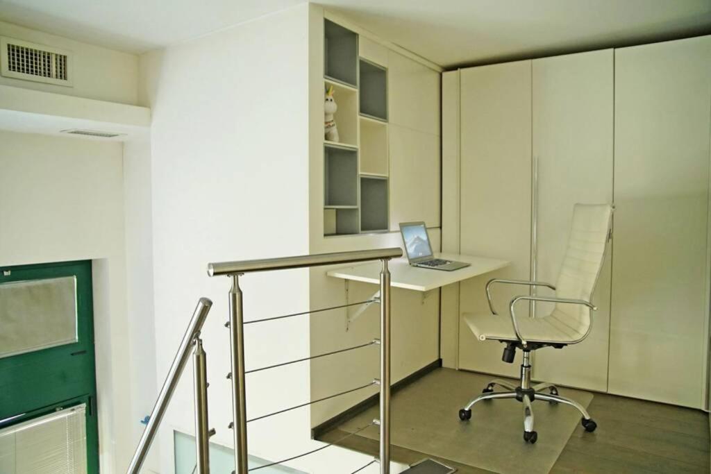 Urban House - Nice Loft Navigli Milan Restyled!