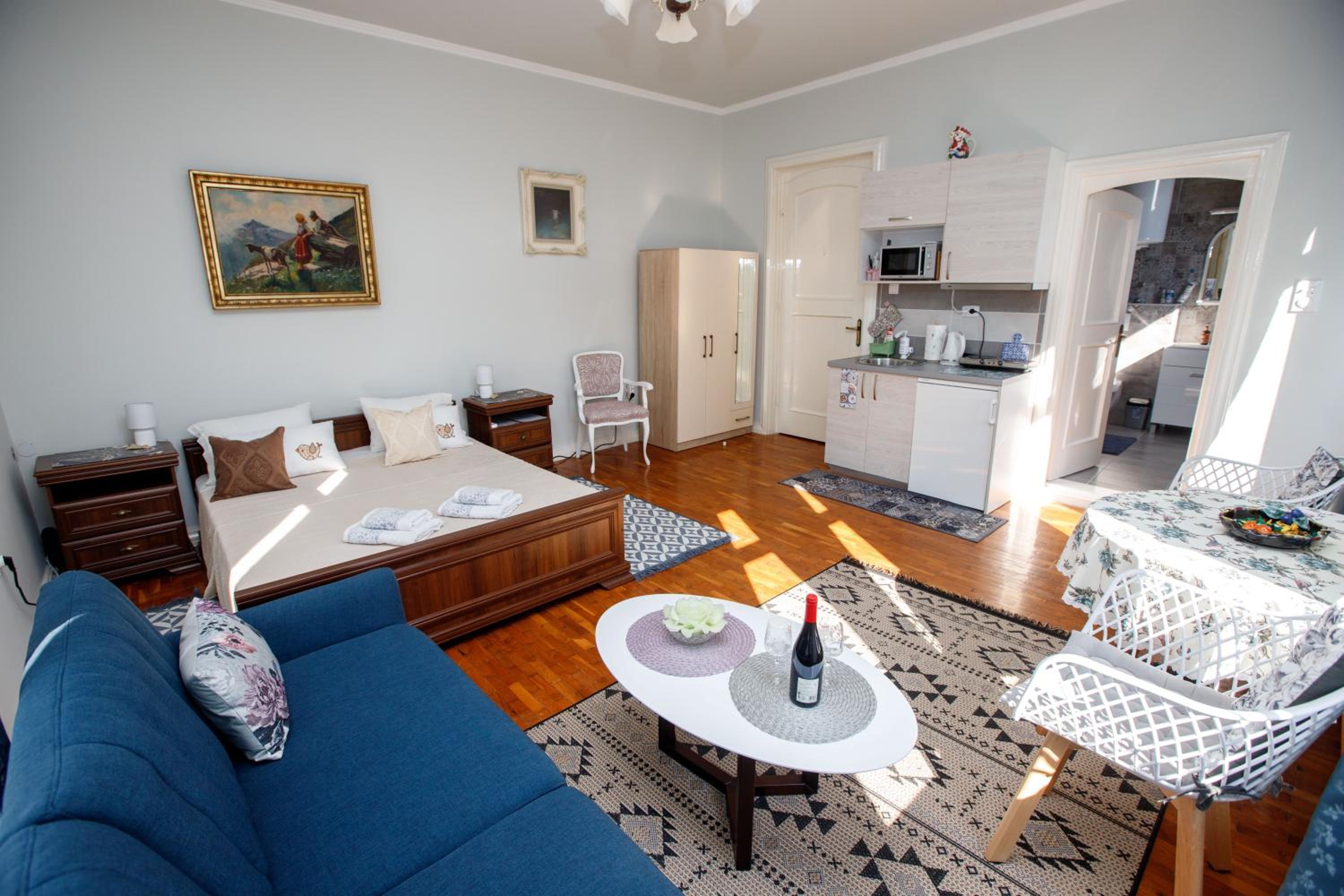 Angeli Vila Apartments view 2