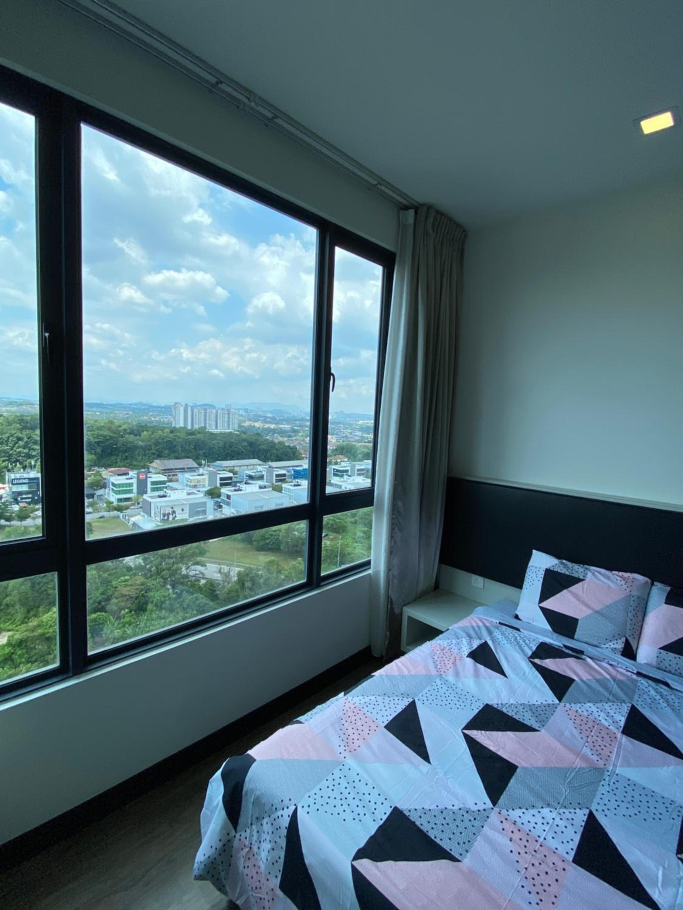 Landmark Residence 2, Studio for 2 pax, High floor, Nice View, Free Parking, Budget Stay photo 4