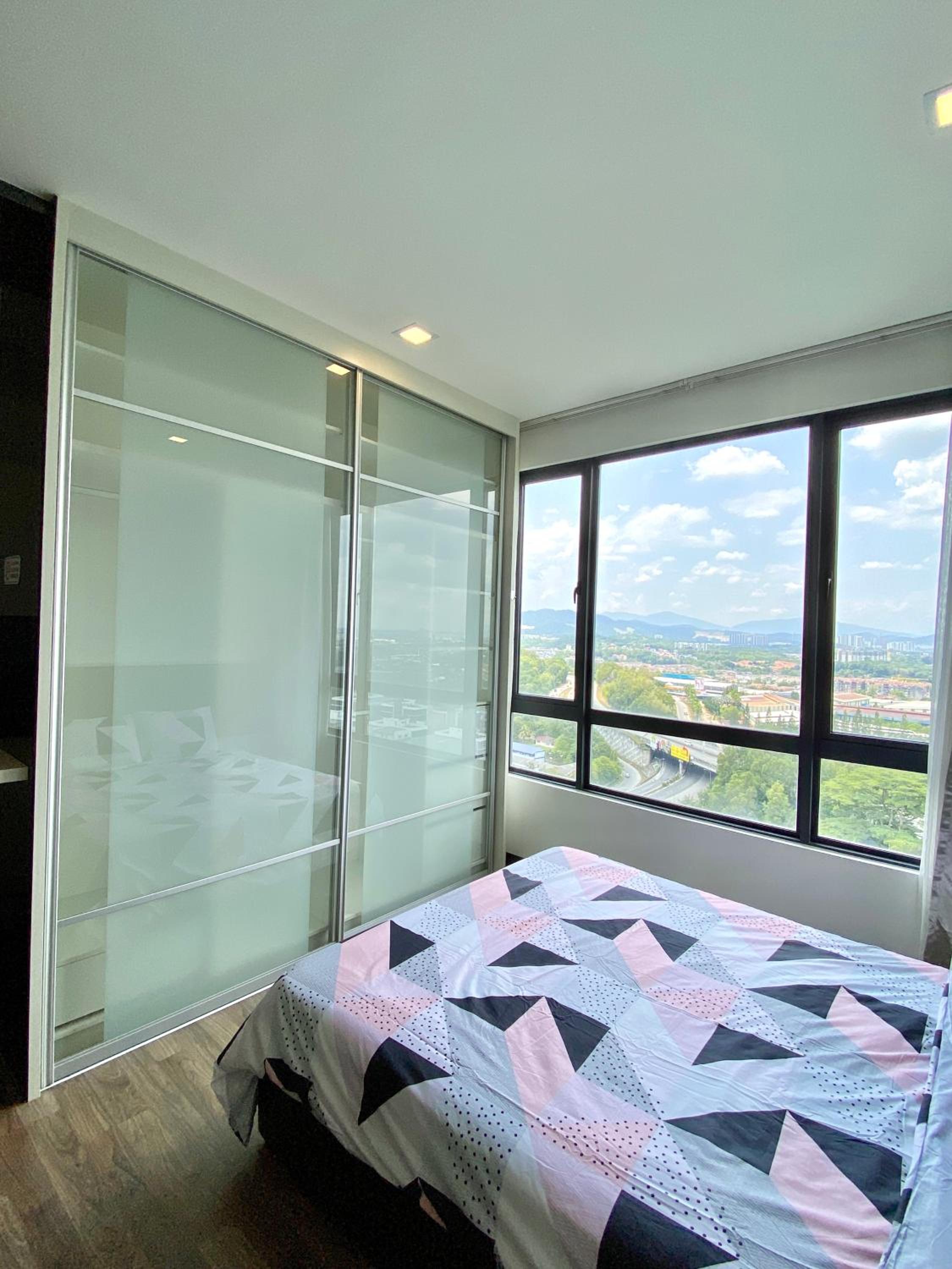 Landmark Residence 2, Studio for 2 pax, High floor, Nice View, Free Parking, Budget Stay photo 2