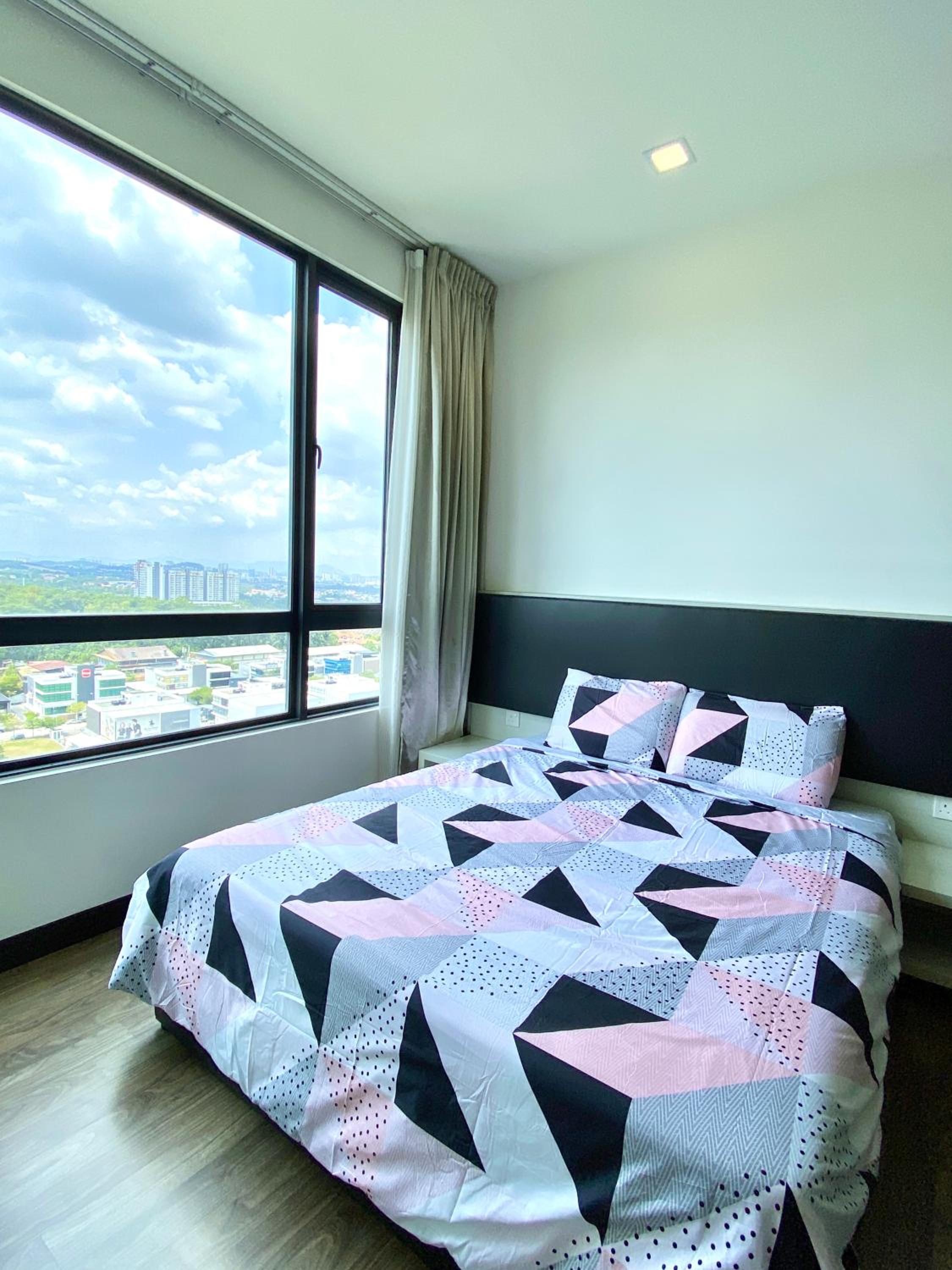 Landmark Residence 2, Studio for 2 pax, High floor, Nice View, Free Parking, Budget Stay photo 3