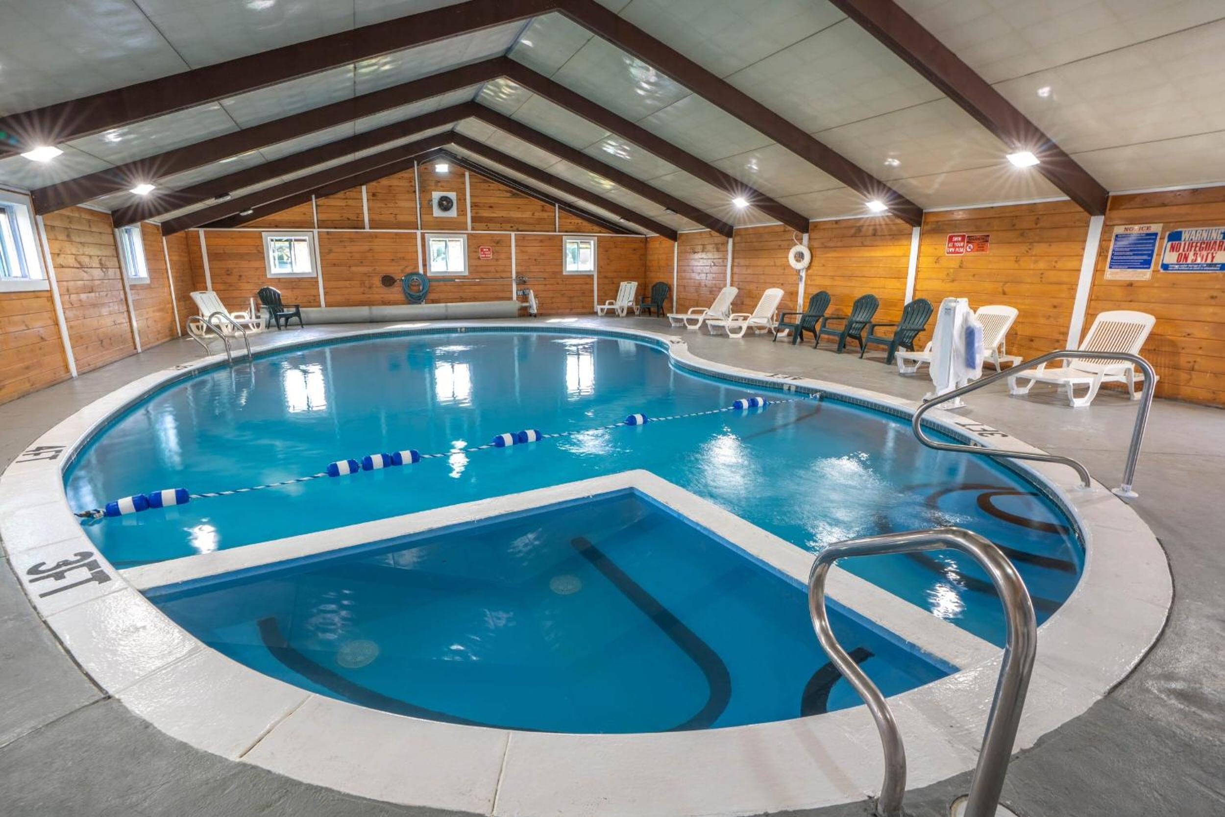 All Seasons Inn & Suites view 2