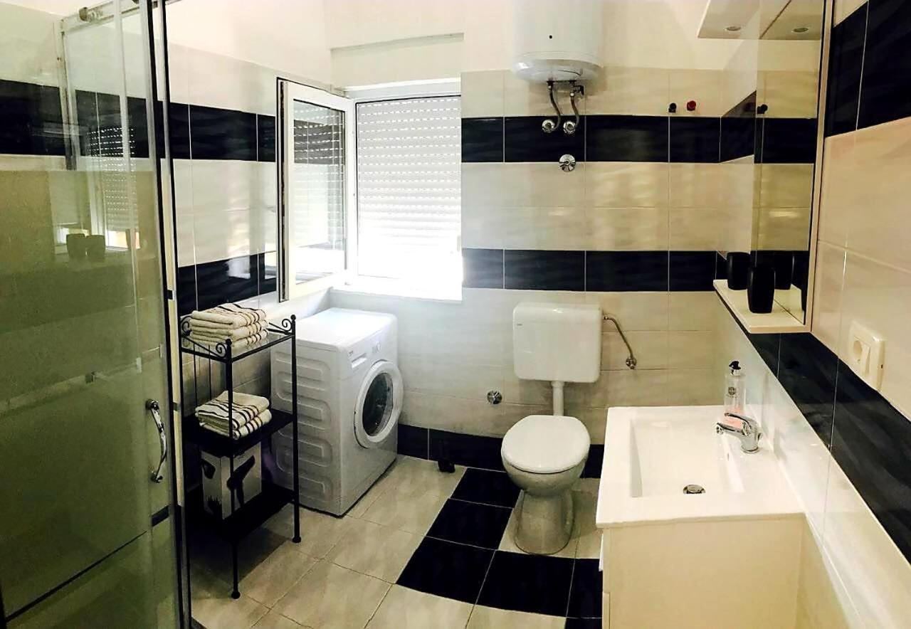 Apartmani Maki view 4