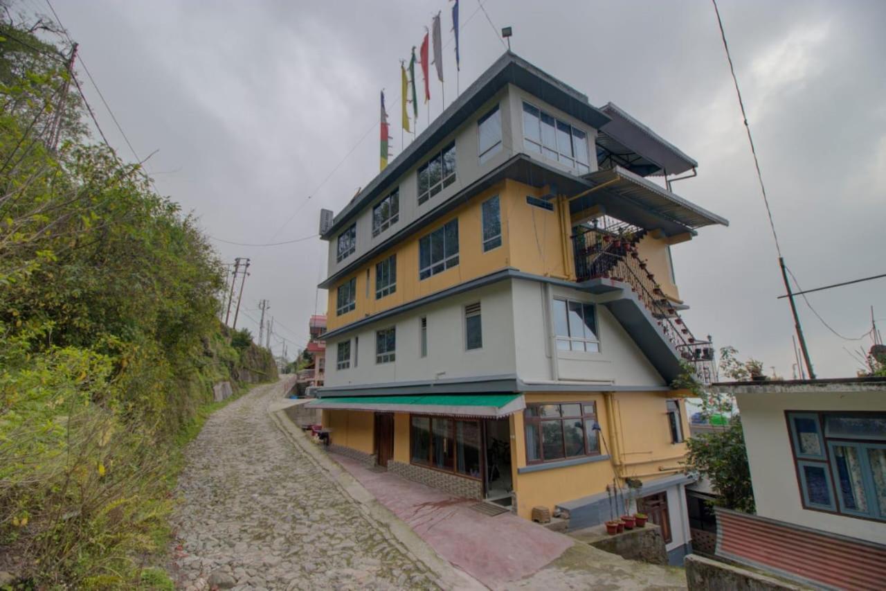 Aura Homes view 4