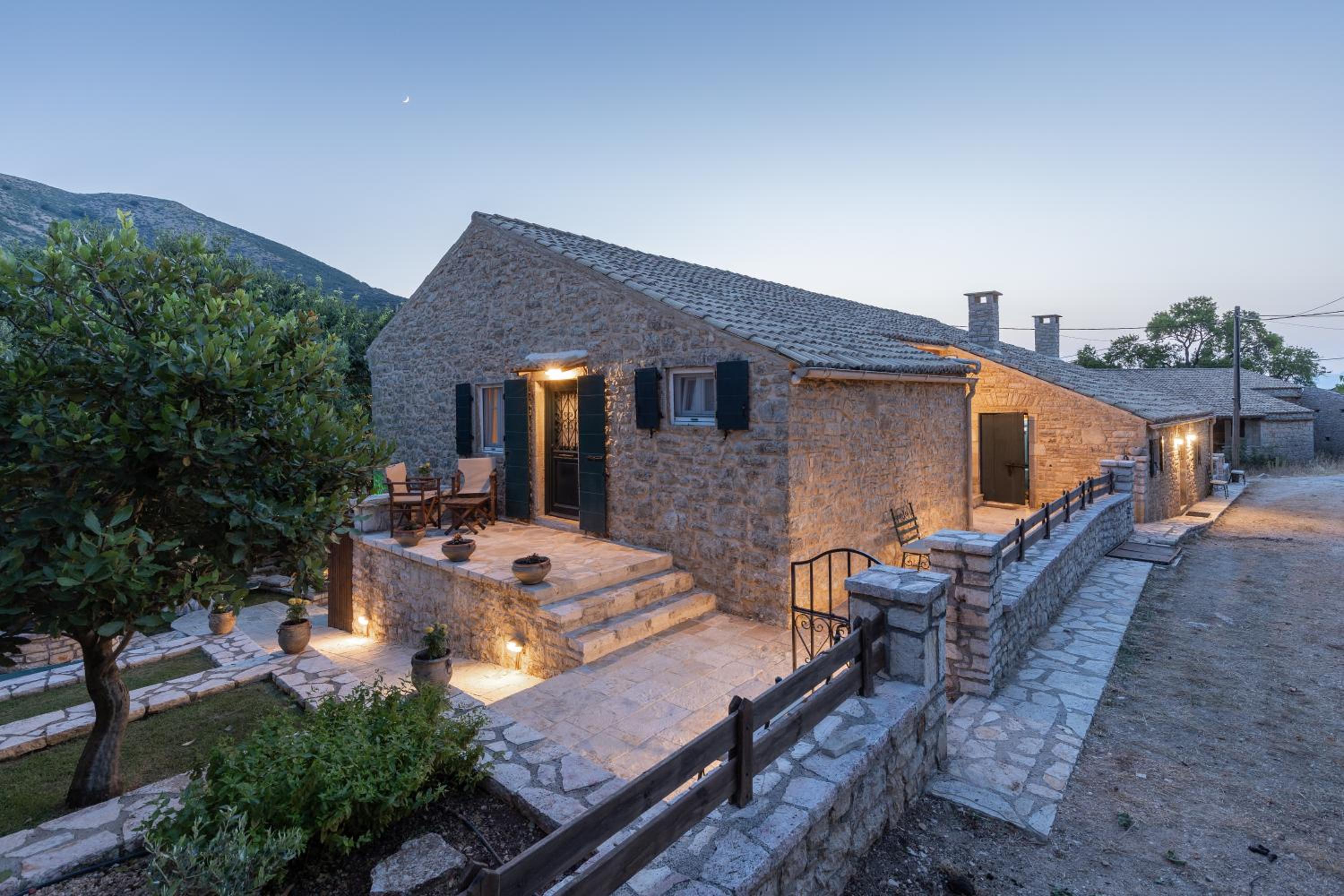 The Merchants House Corfu, Old Perithia view 5