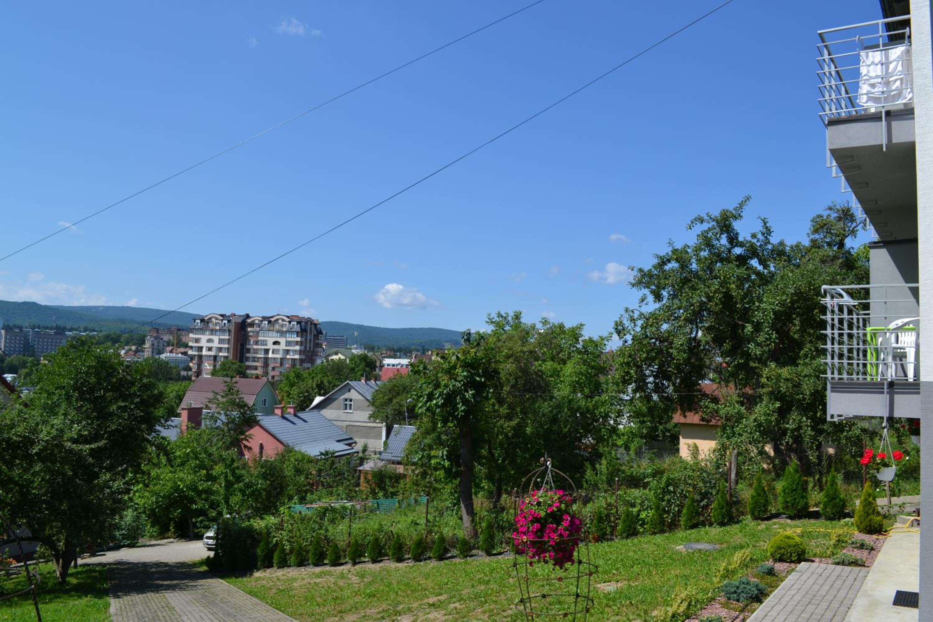 Photo 36