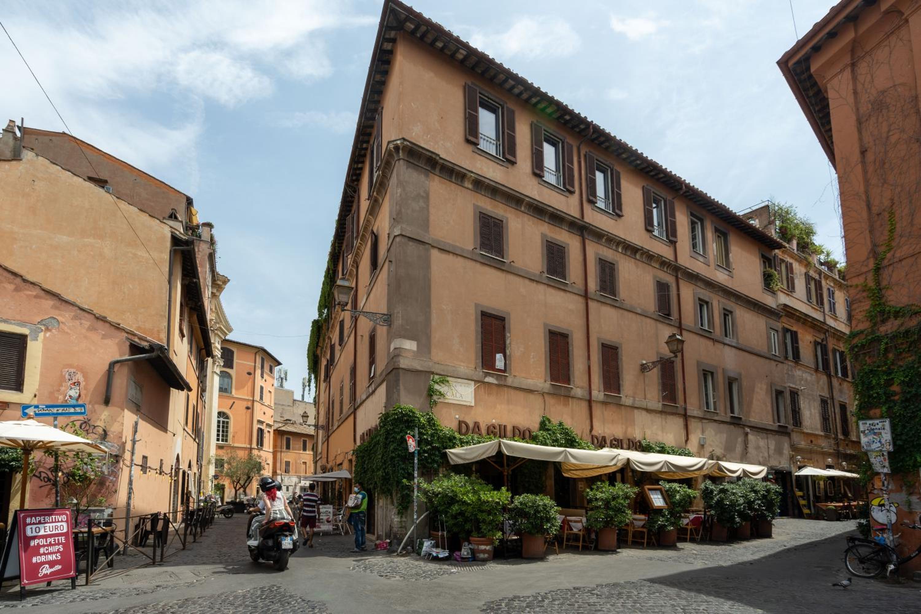 San Pietro a due passi Grazioso Loft