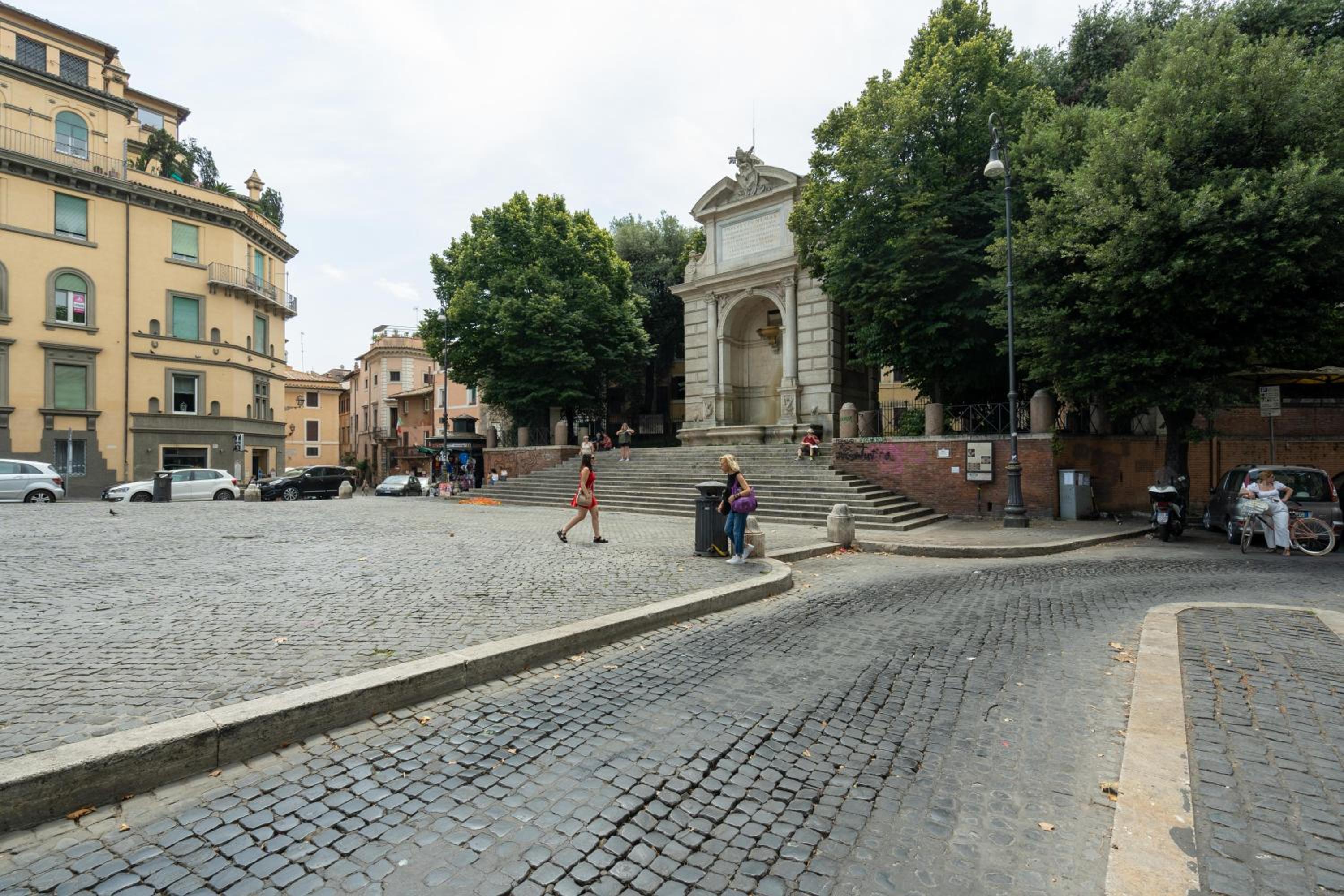San Pietro a due passi Grazioso Loft