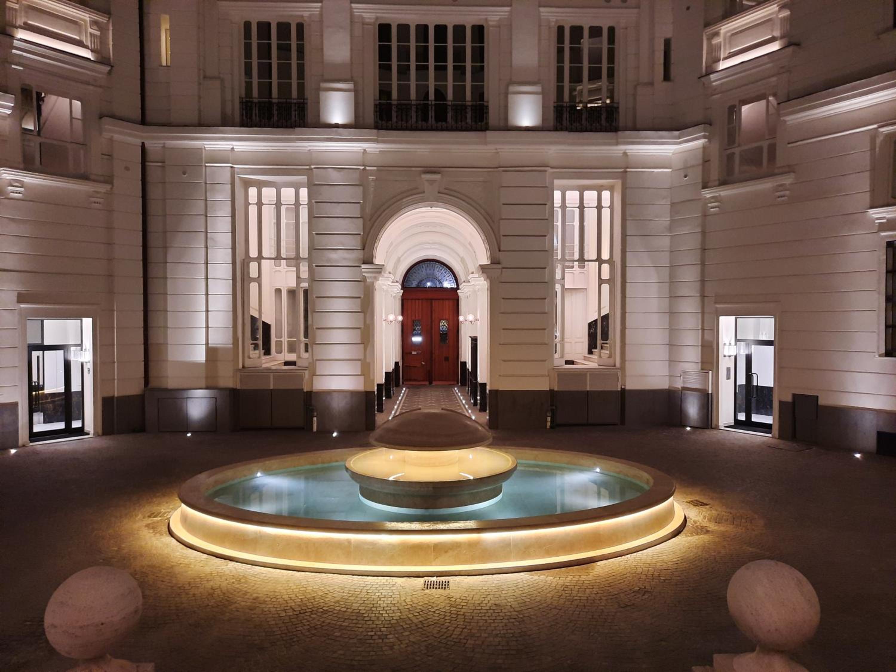 Napoli Mariana Luxury