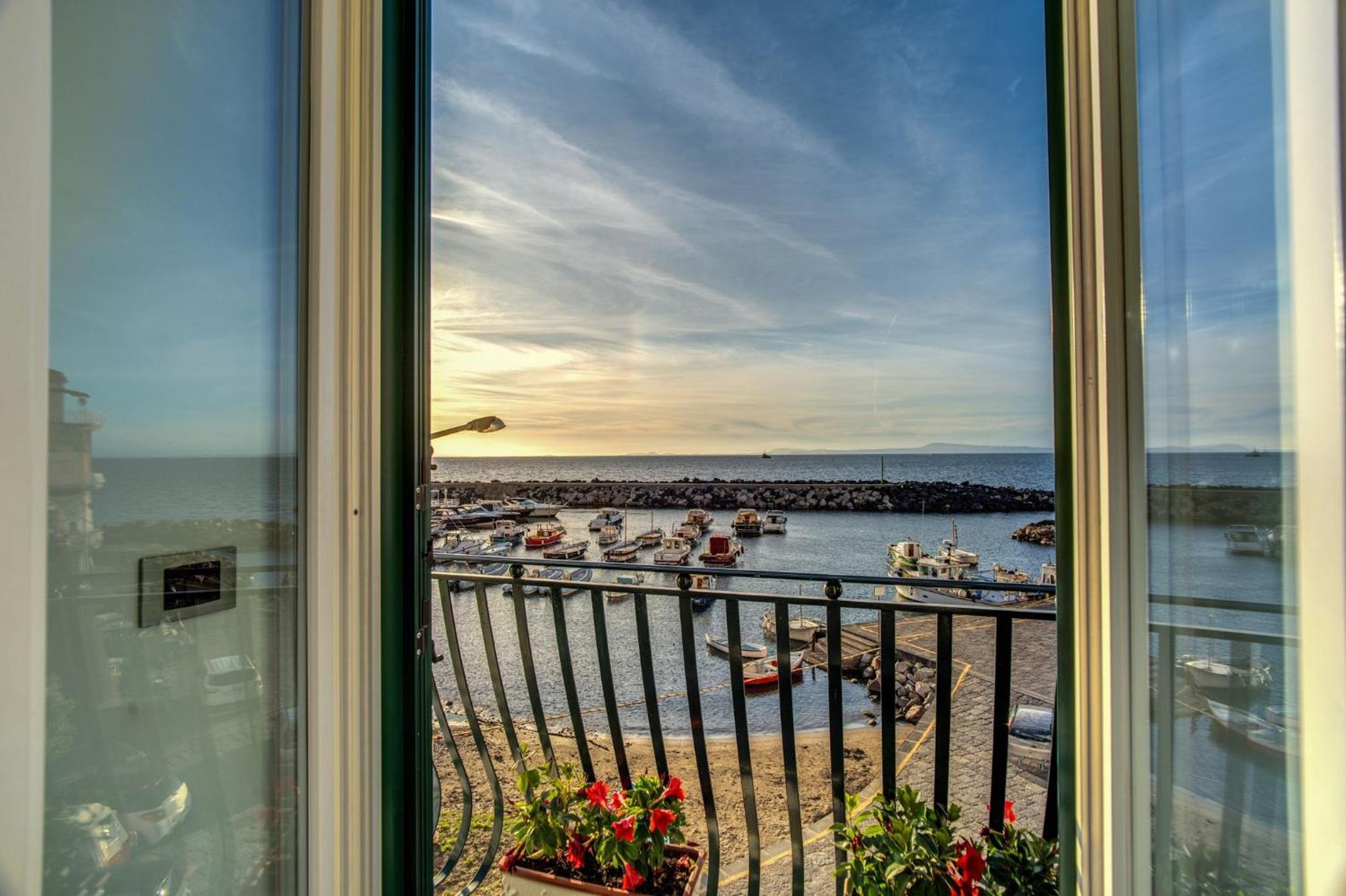 House Archimede - eyes on the sea