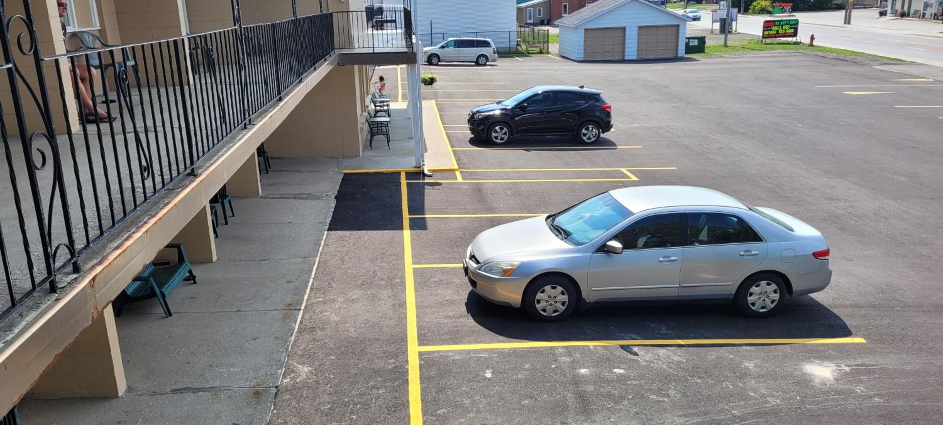 Arnprior Motor Inn