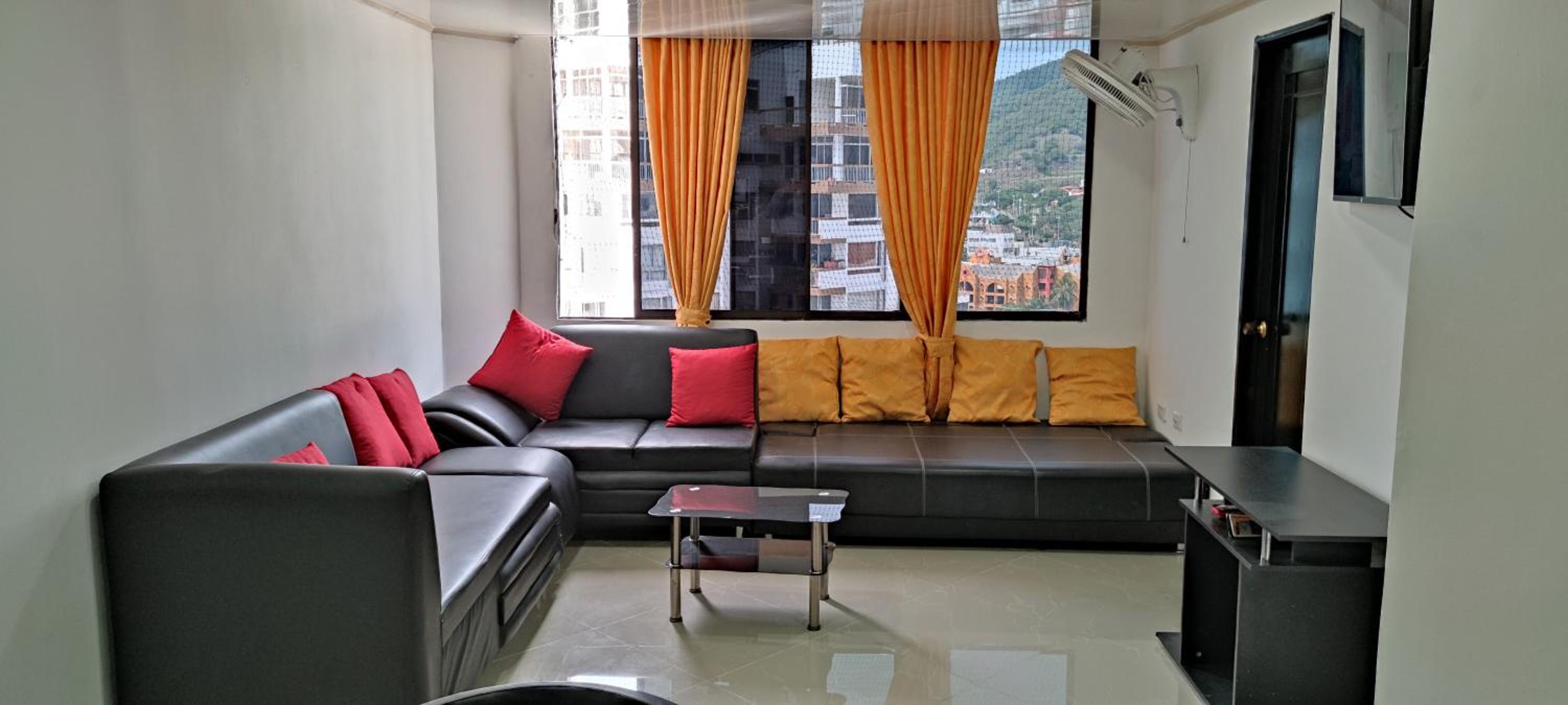 Condominio al frente de la playa EL RODADERO! Amplio y hermoso apartamento view 3