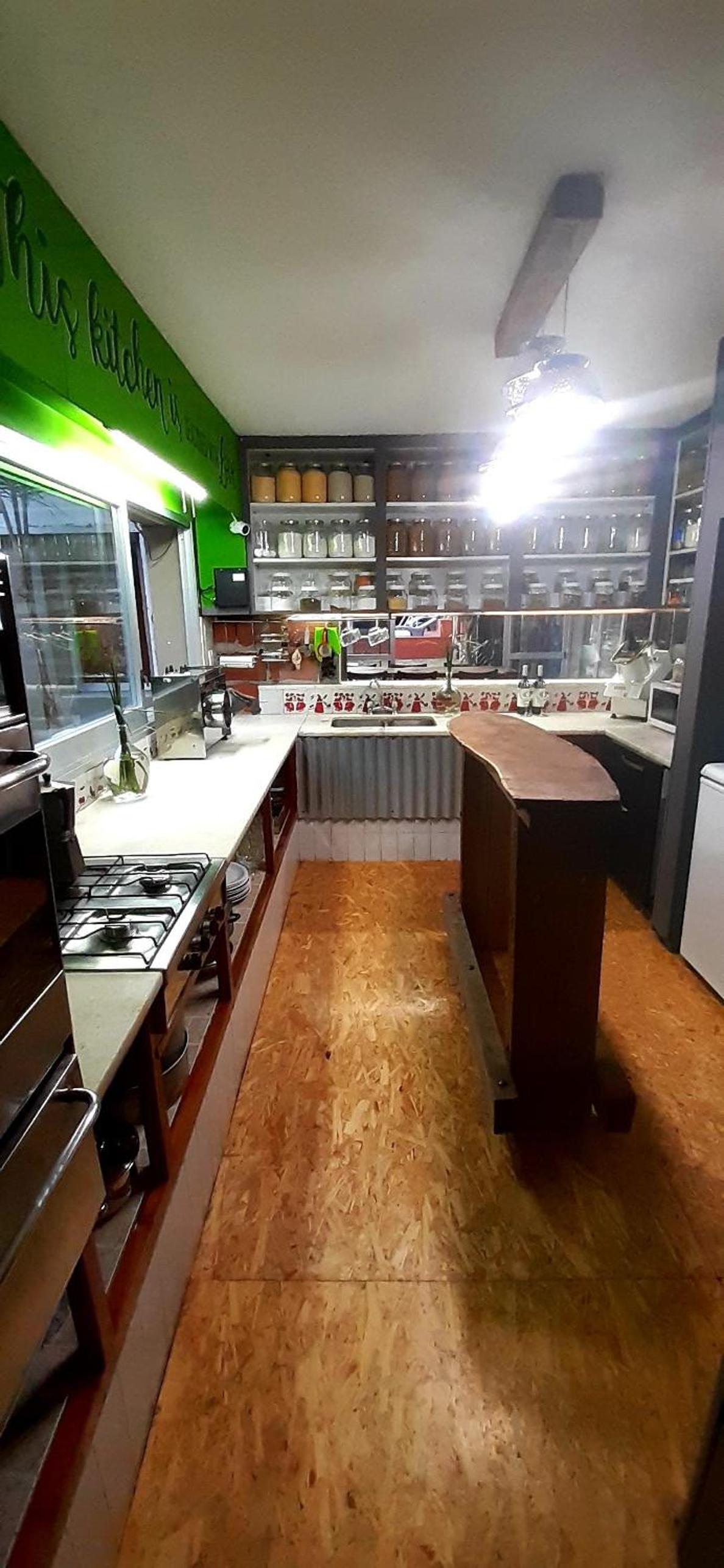 Bucanaan hostel boutique