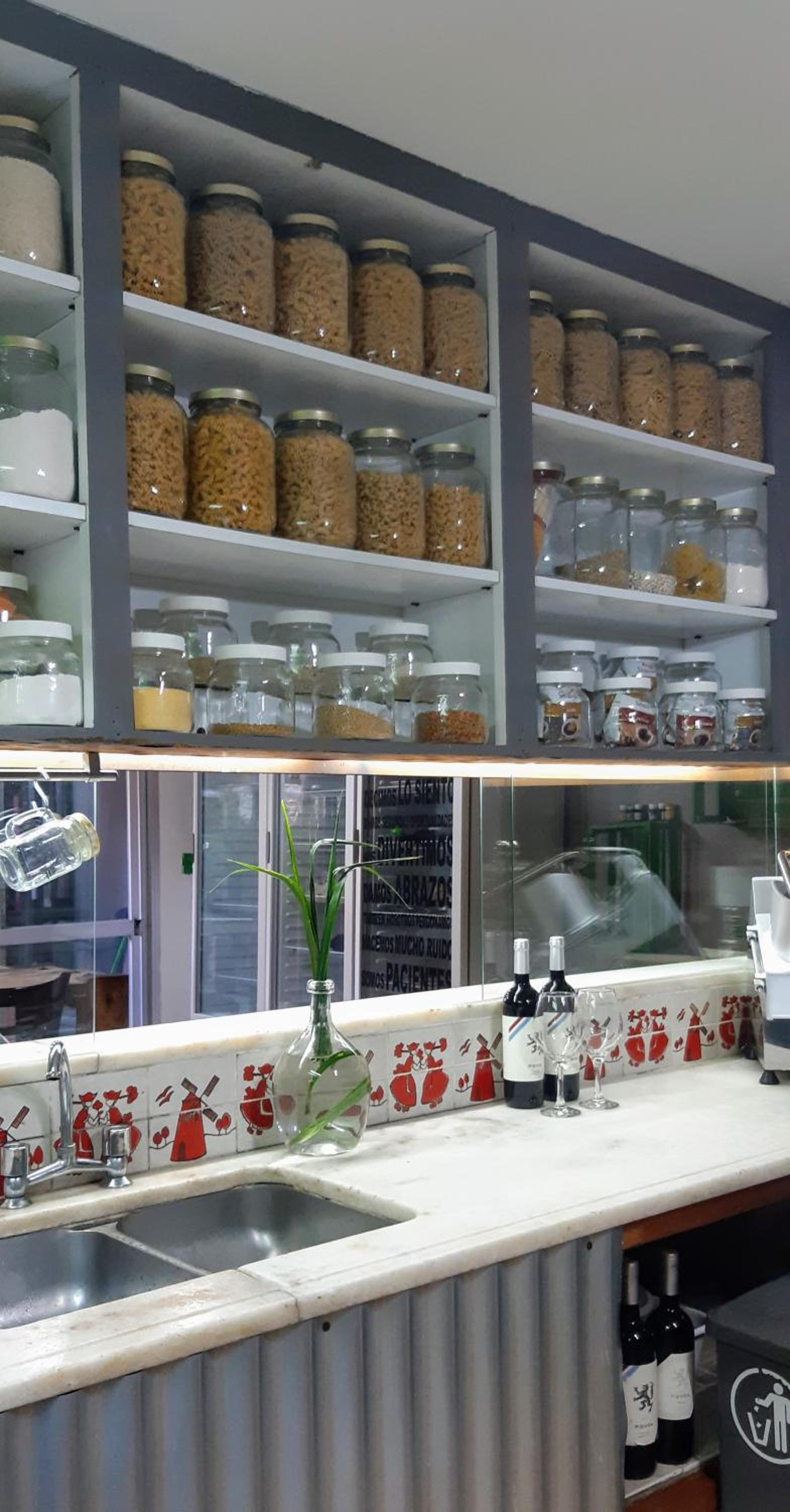 Bucanaan hostel boutique