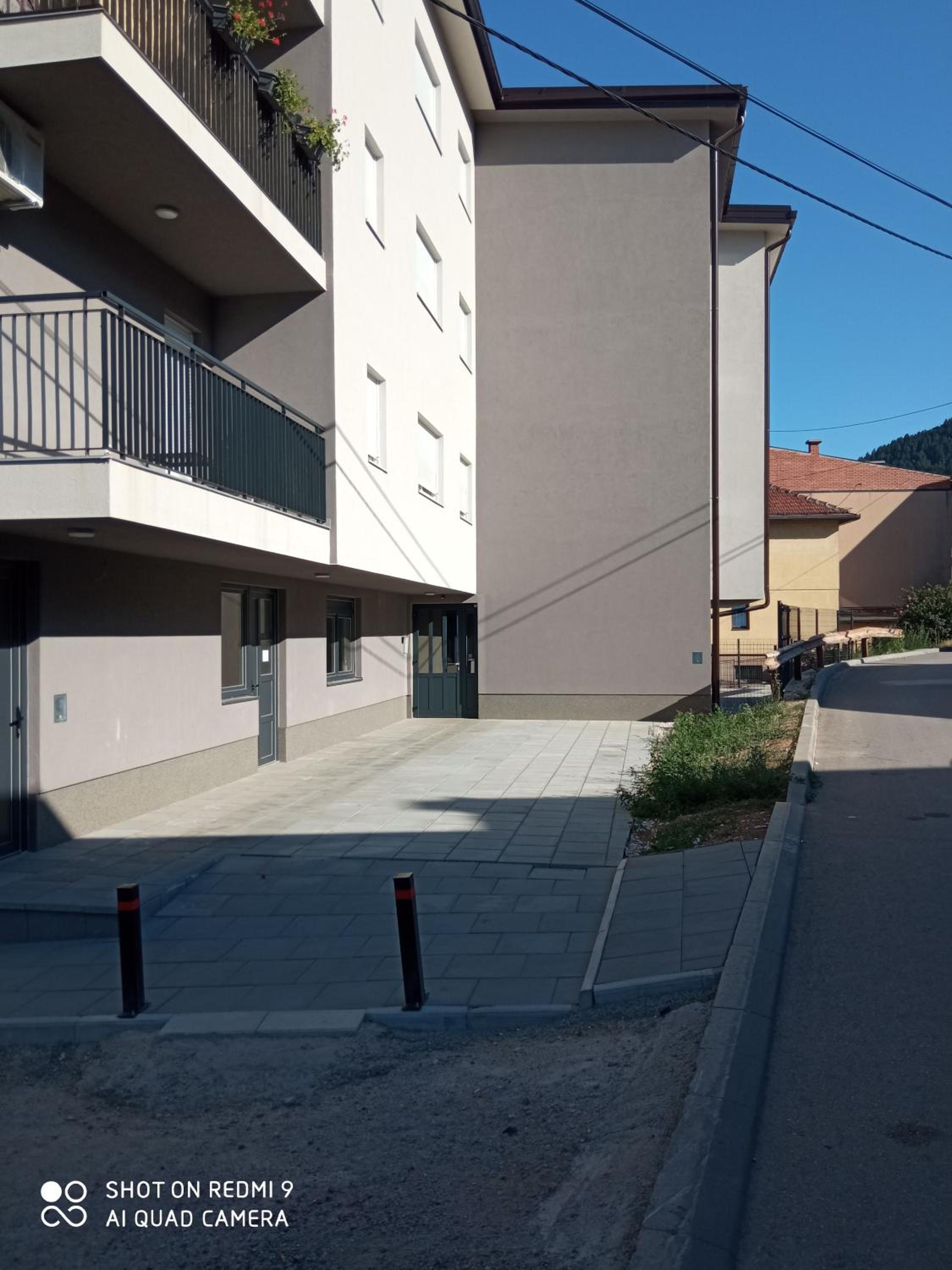 Mercy Deluxapartment view 2