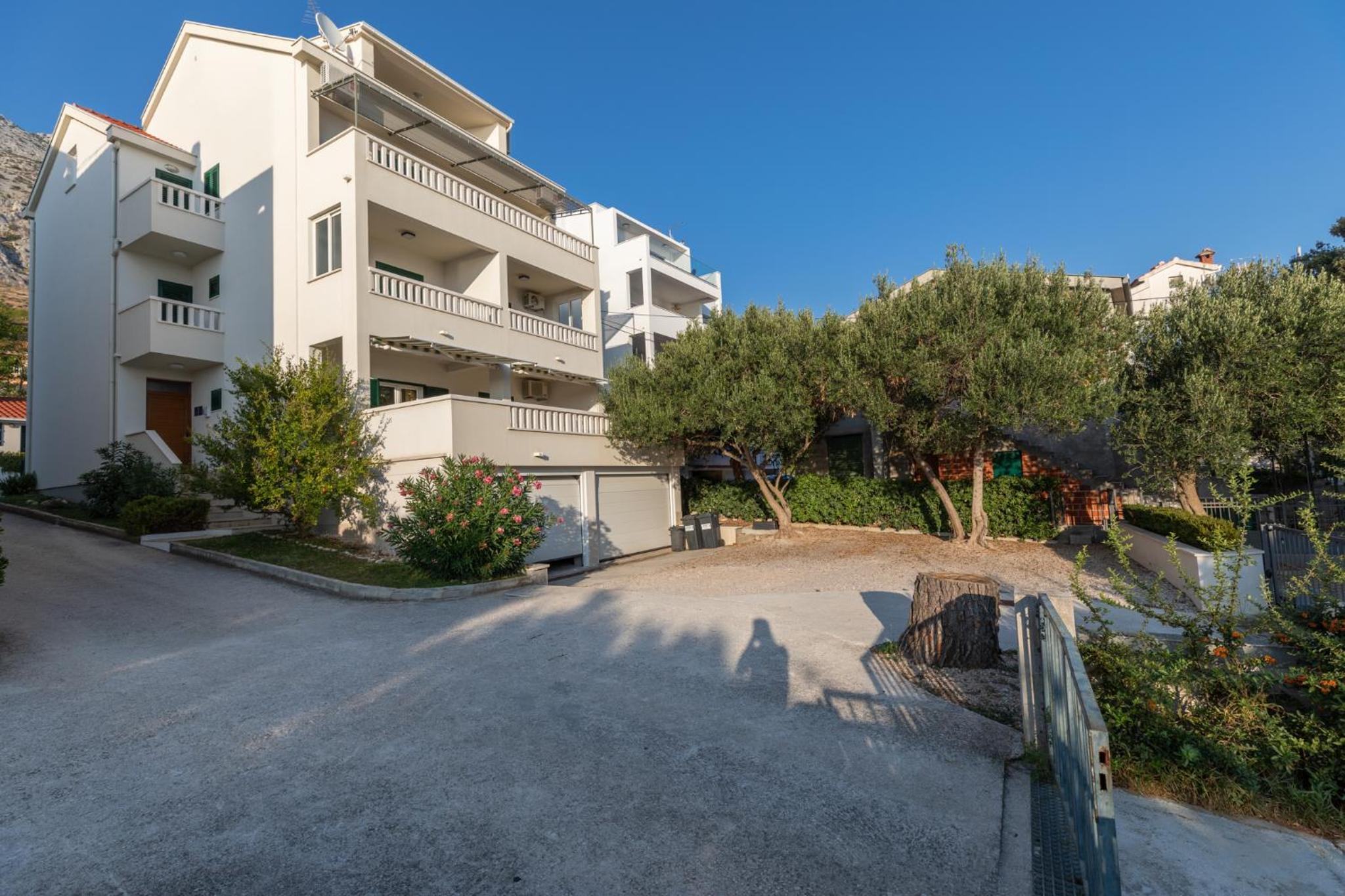 Apartments Bosiljka view 3