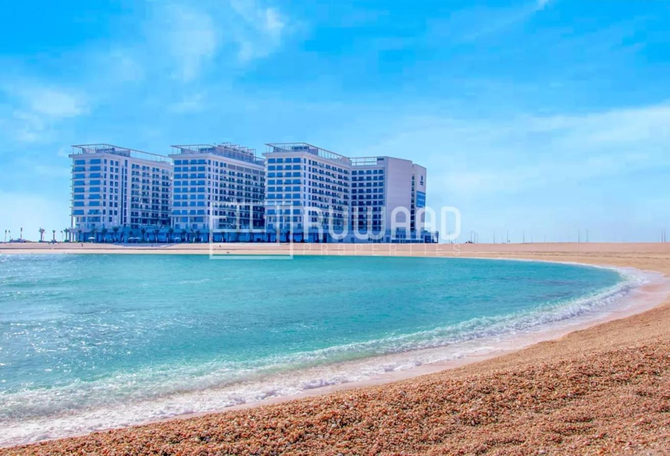 Breathtaking Studio Apartment in Marjan Island