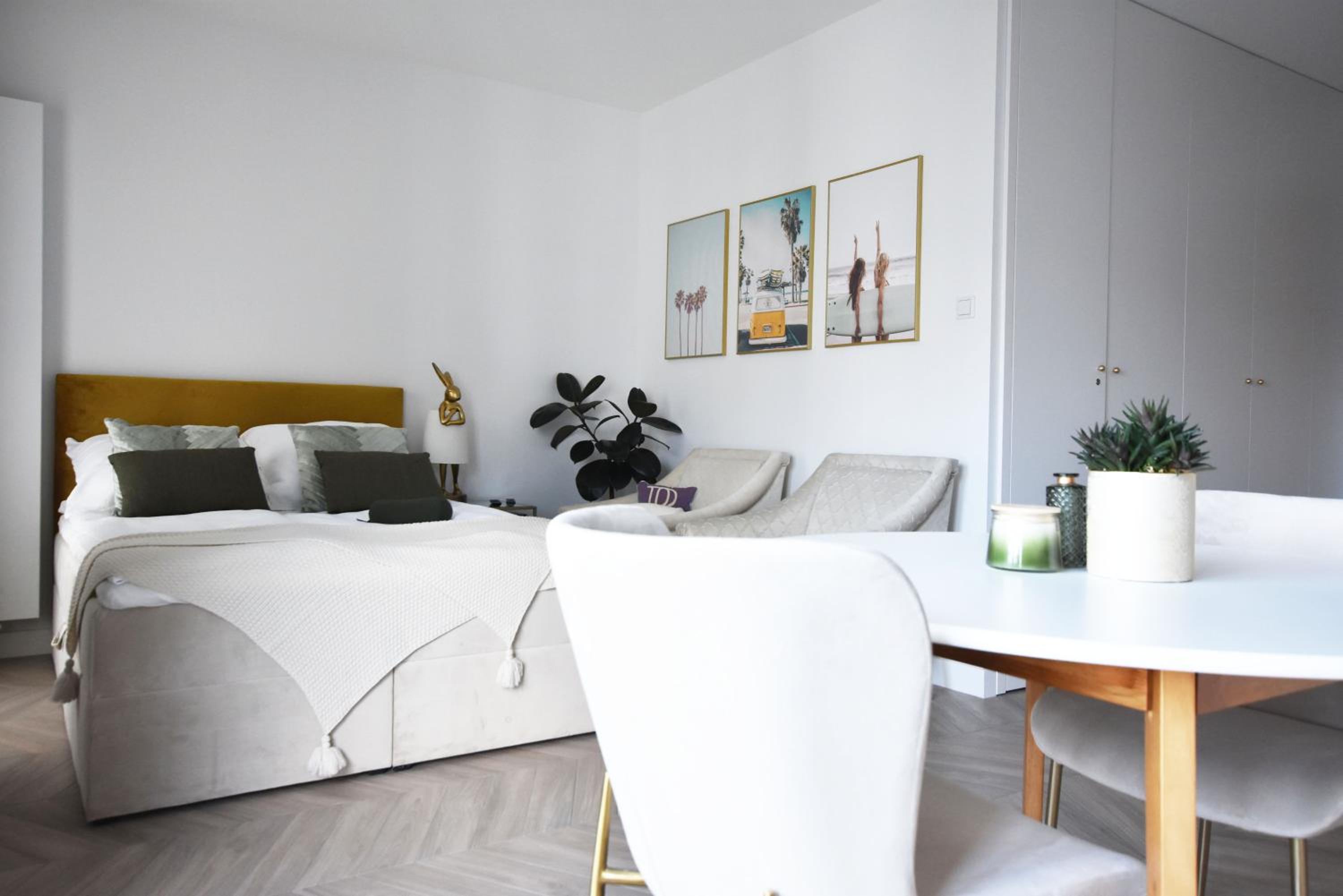 Royal Sand Apartment - Property Image 7