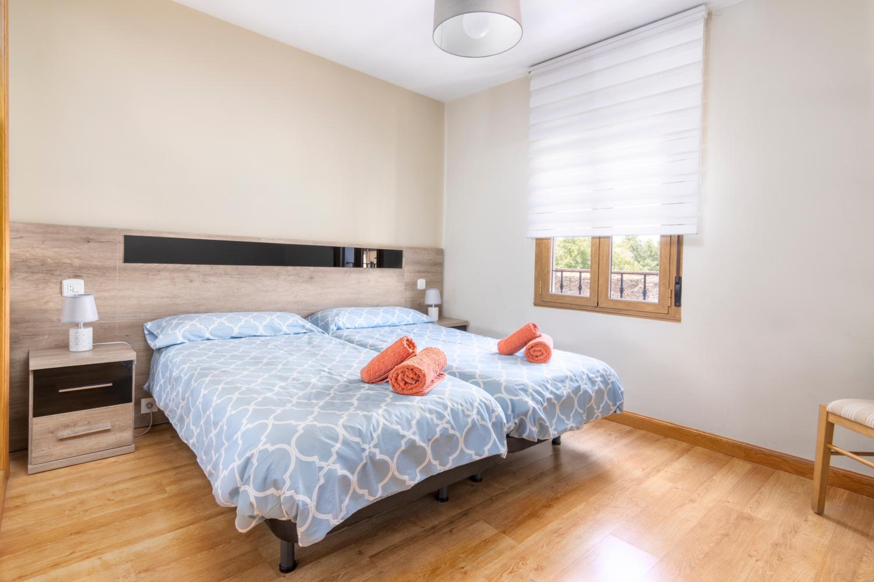 Apartamento La Muralla by leonapartamentos view 5