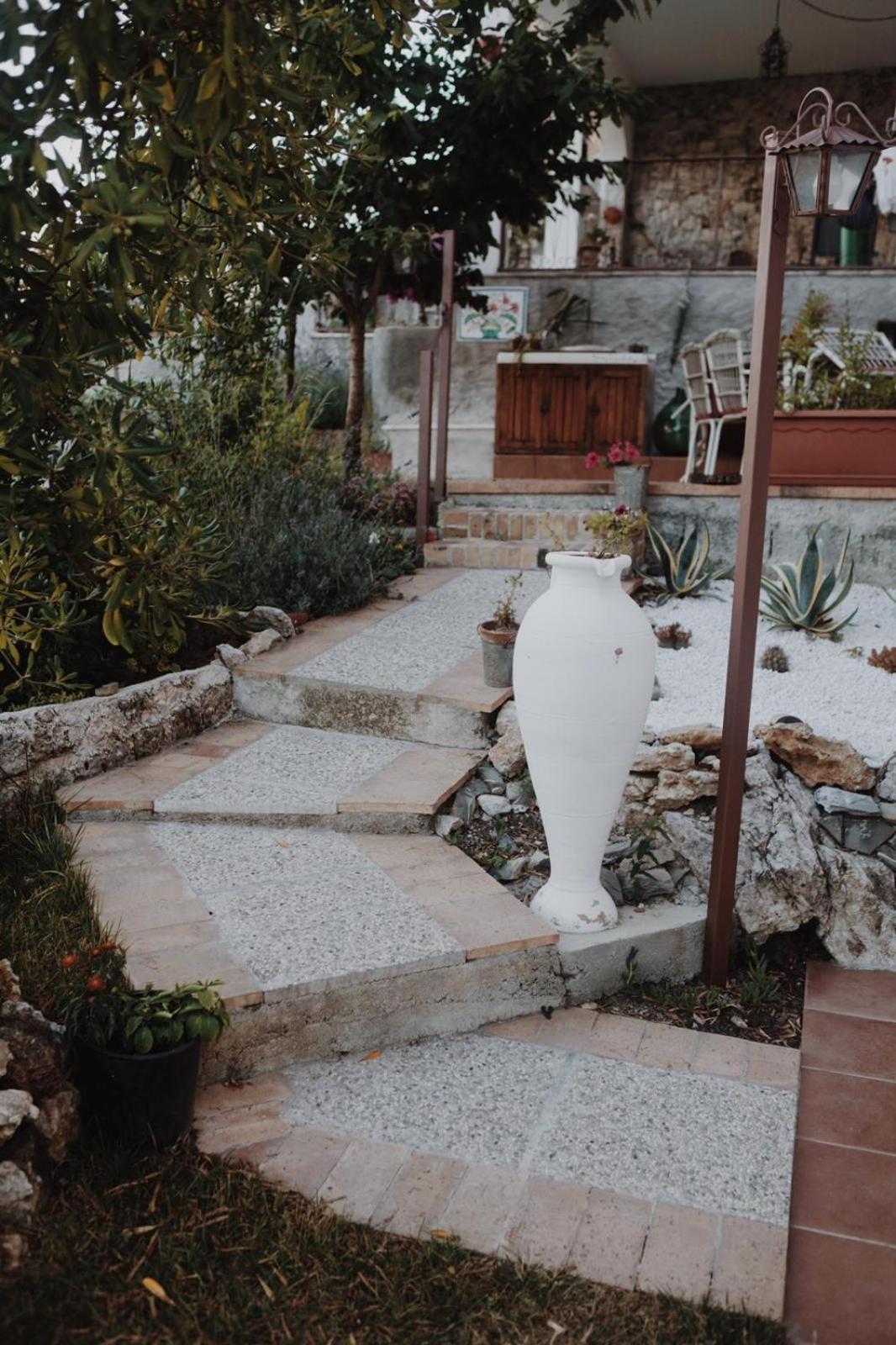 Villa Alemi'