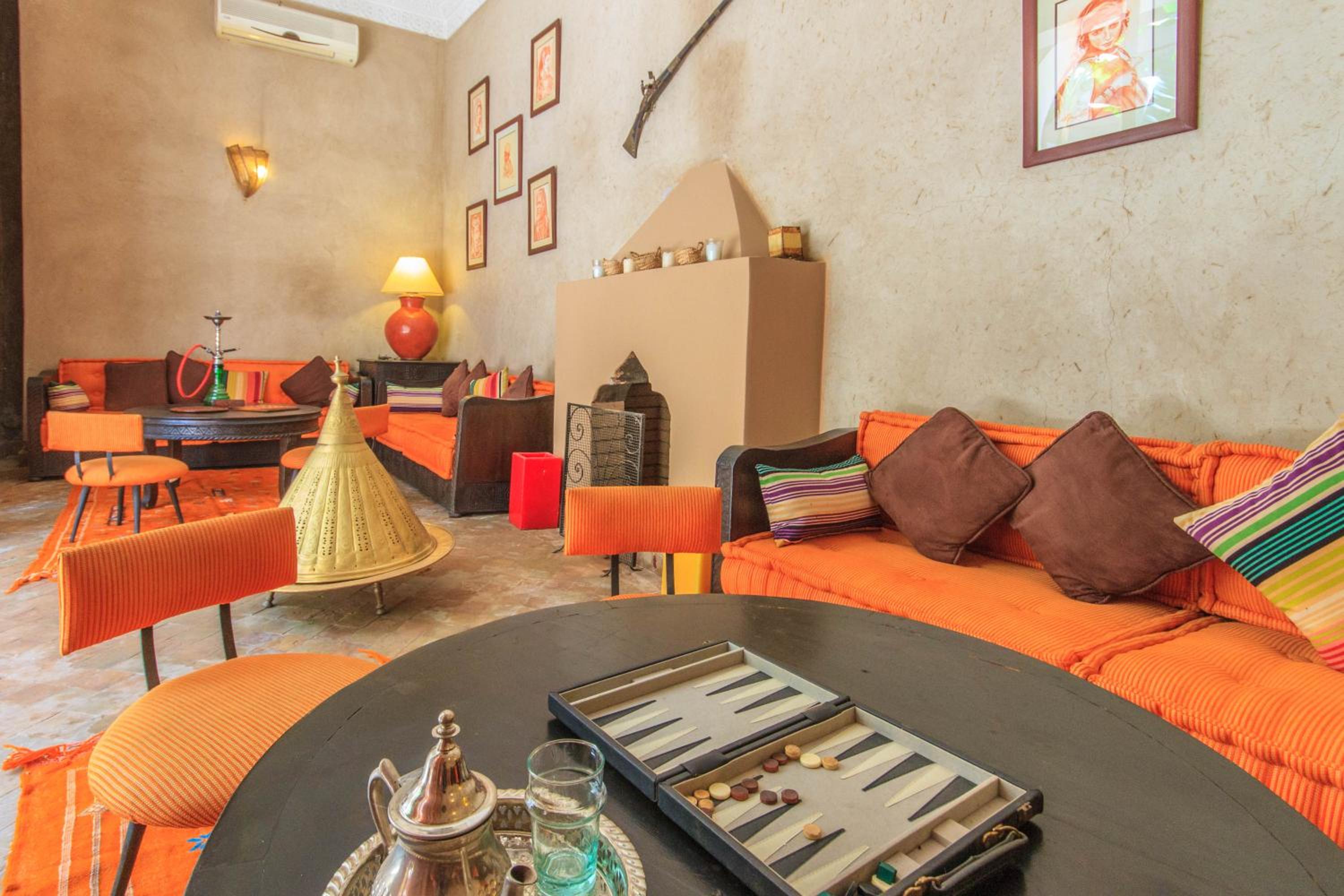 lounge