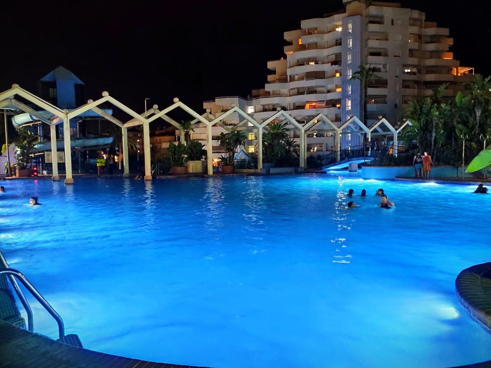 APARTAMENTO EN BENALBEACH