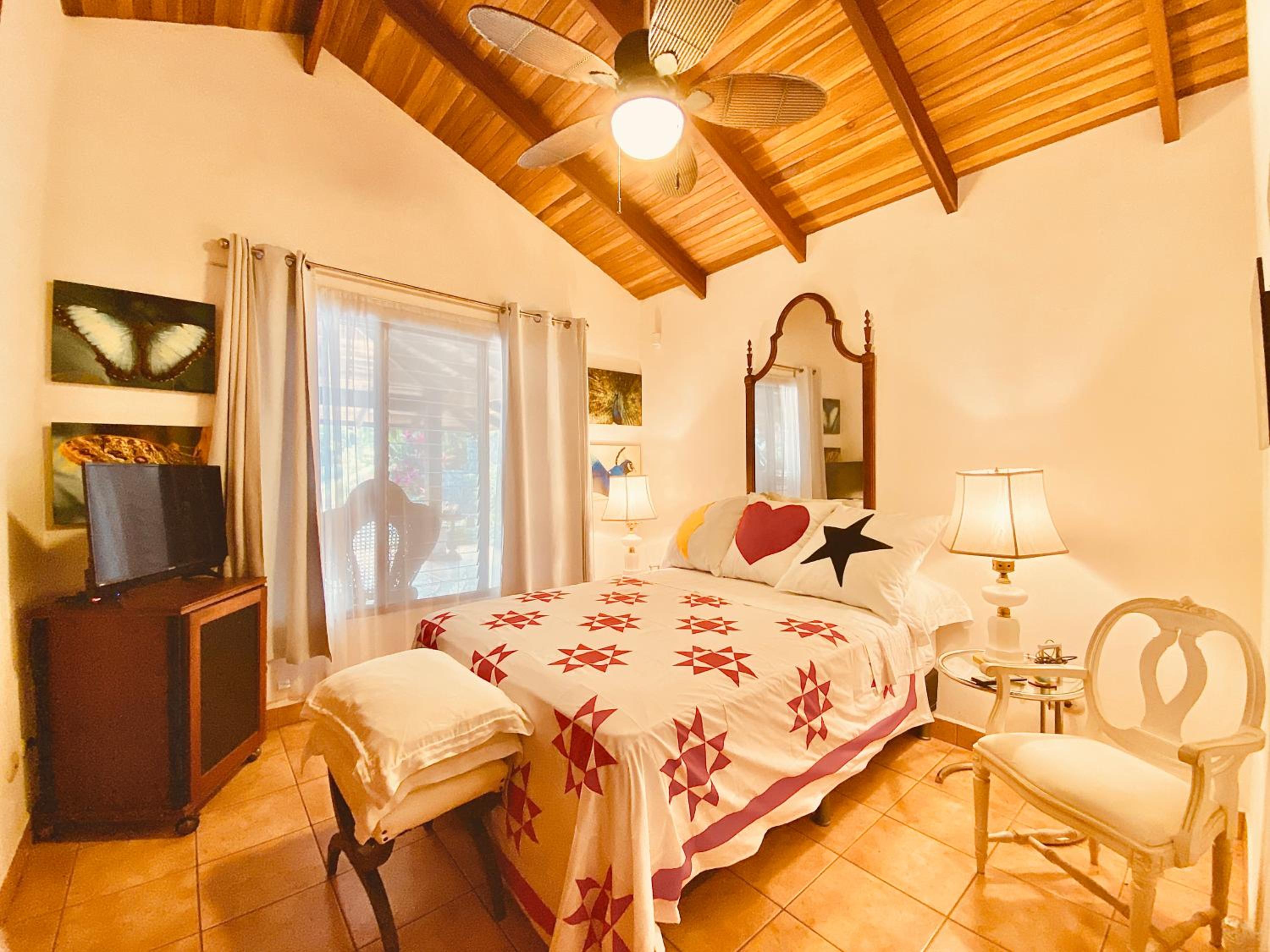 Magic Mountain Views Villa