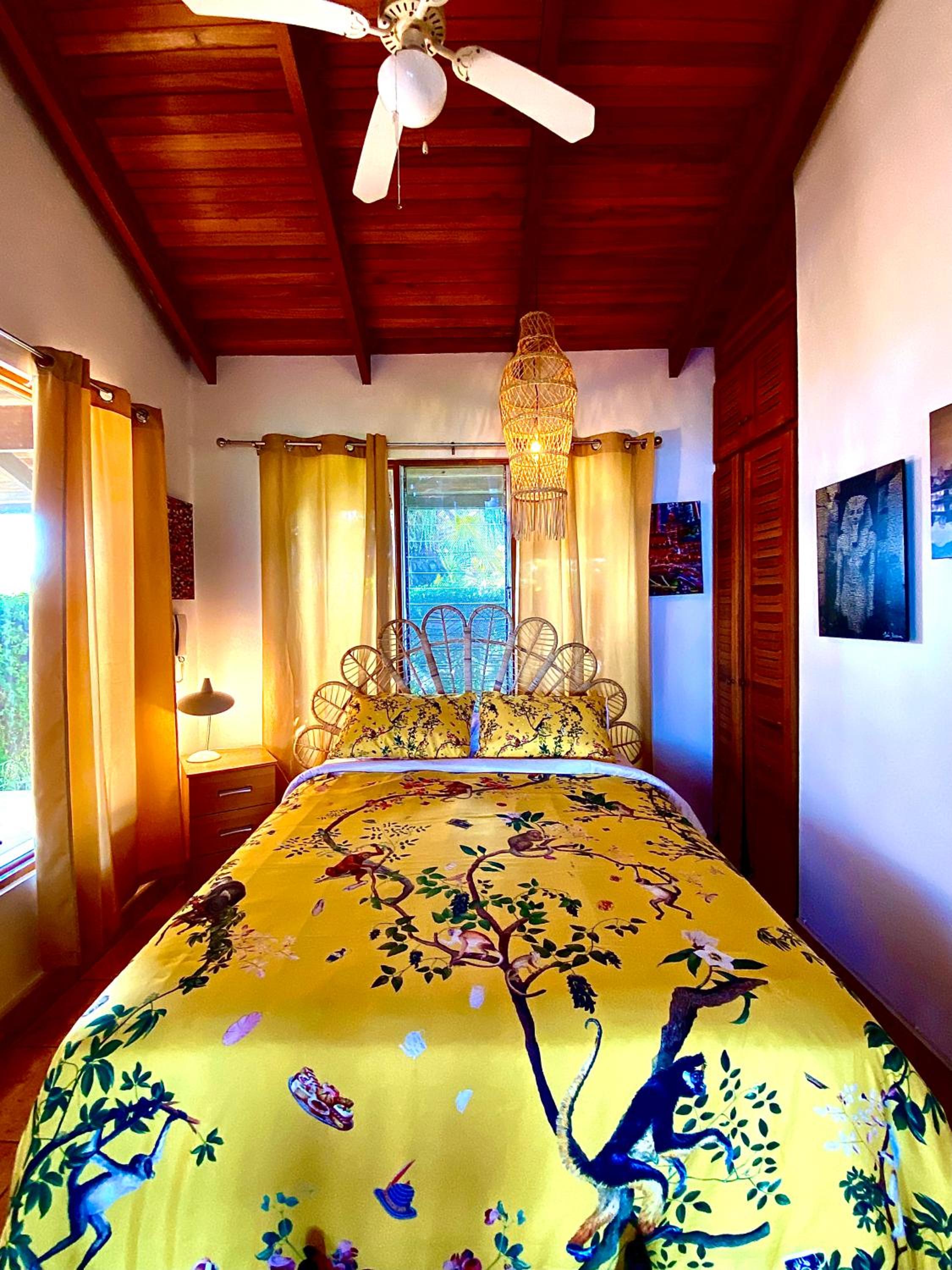 Magic Mountain Views Villa