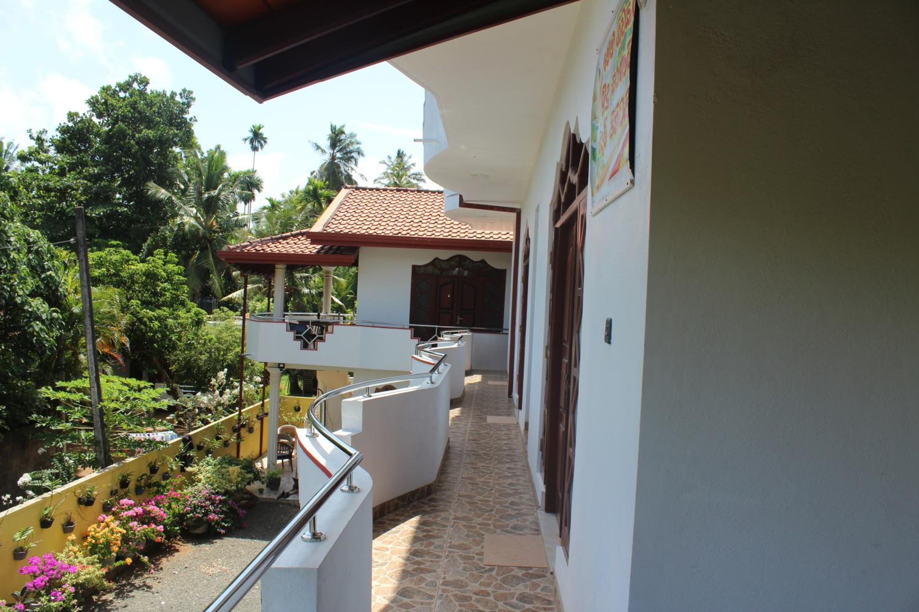 Photo 47