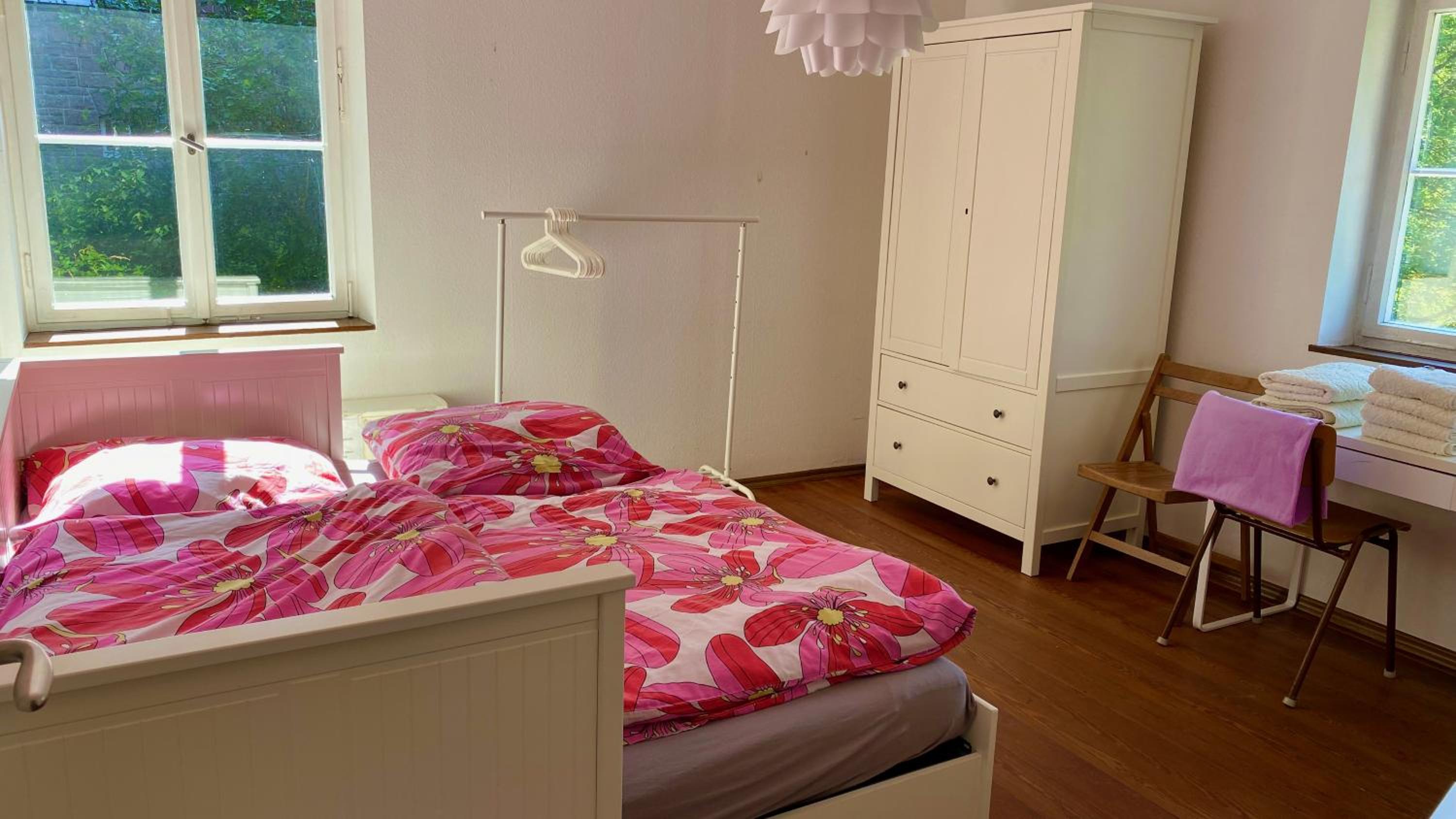 Sonnige 2-Zimmer Wohnung mit Terrasse und Garten view 3