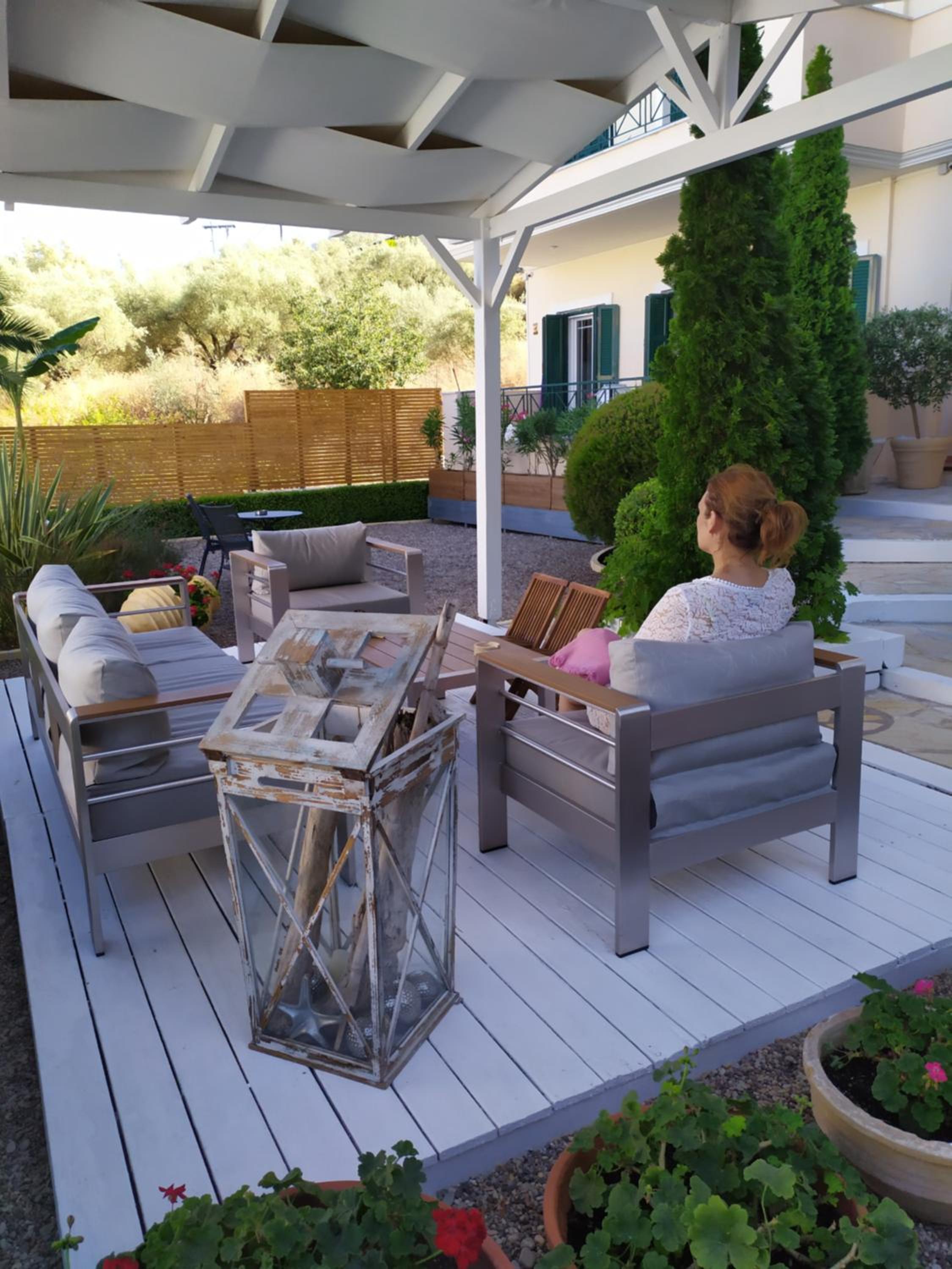 Katsenos studios view 3
