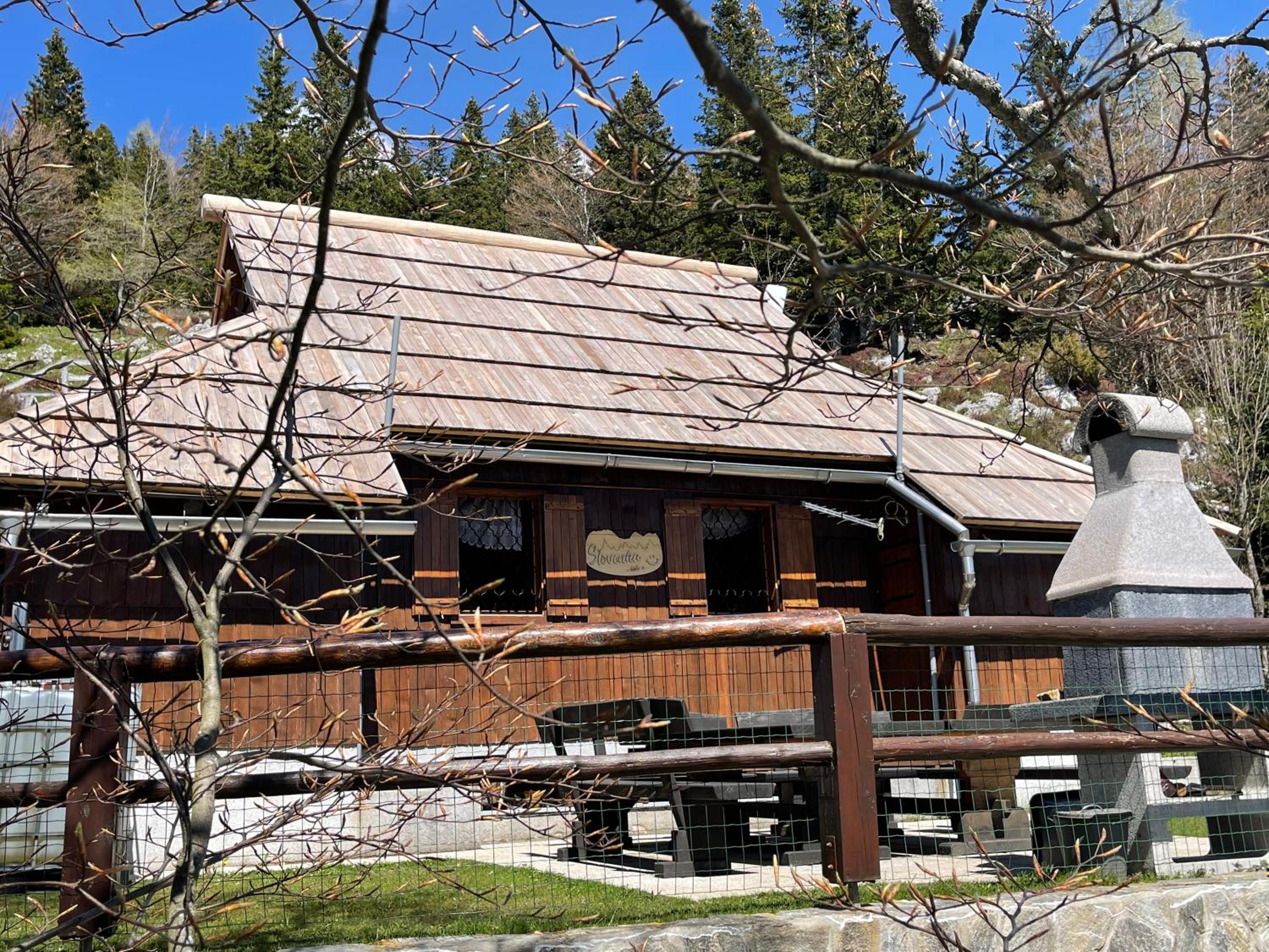 Velika planina Chalet SLOVENKA view 3