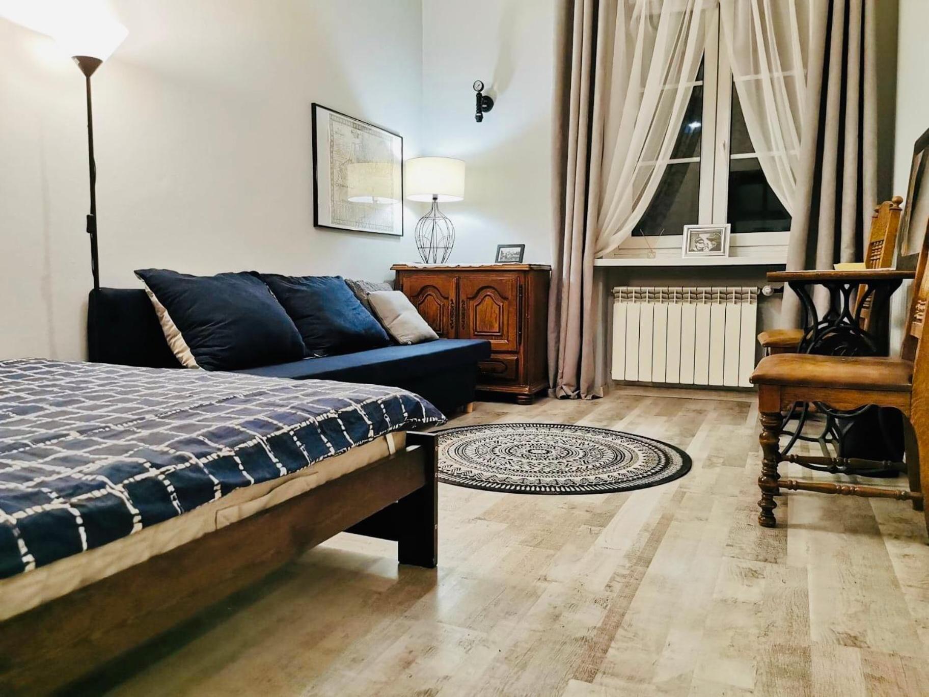 Cozy room in the Old Town view 2