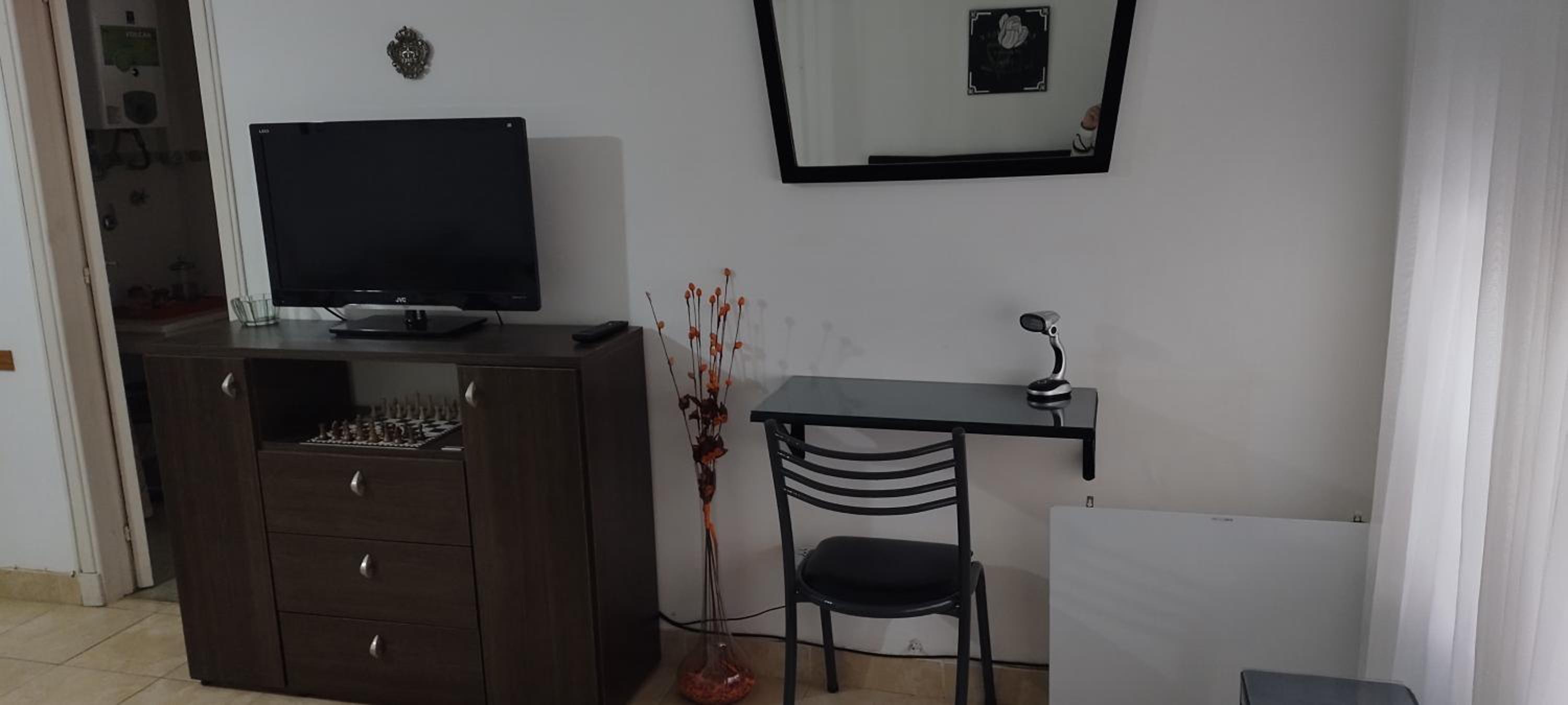 DEPARTAMENTO EN PLAZA COLON, 200 MTS DE LA PLAYA