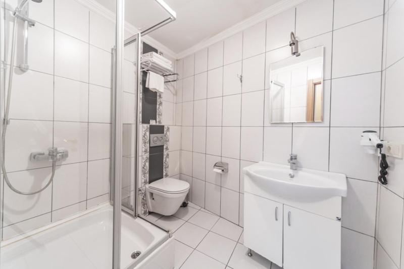 Tayahatun Hotel - Image 48