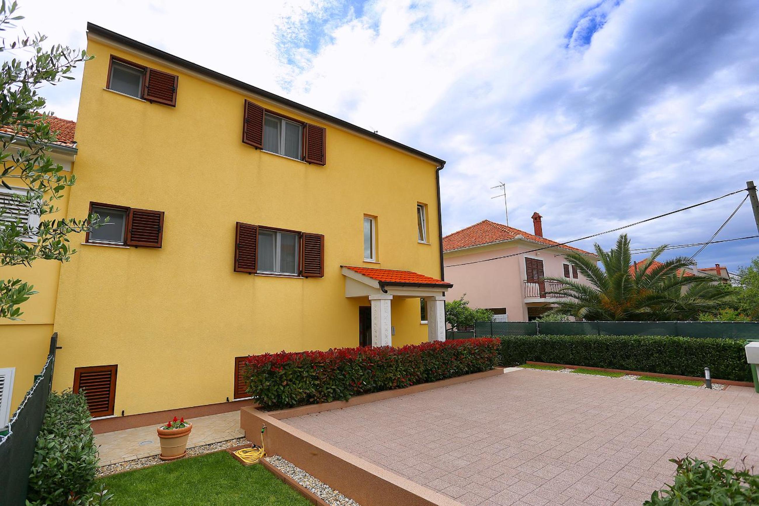 Apartments Ivana - Iva view 2