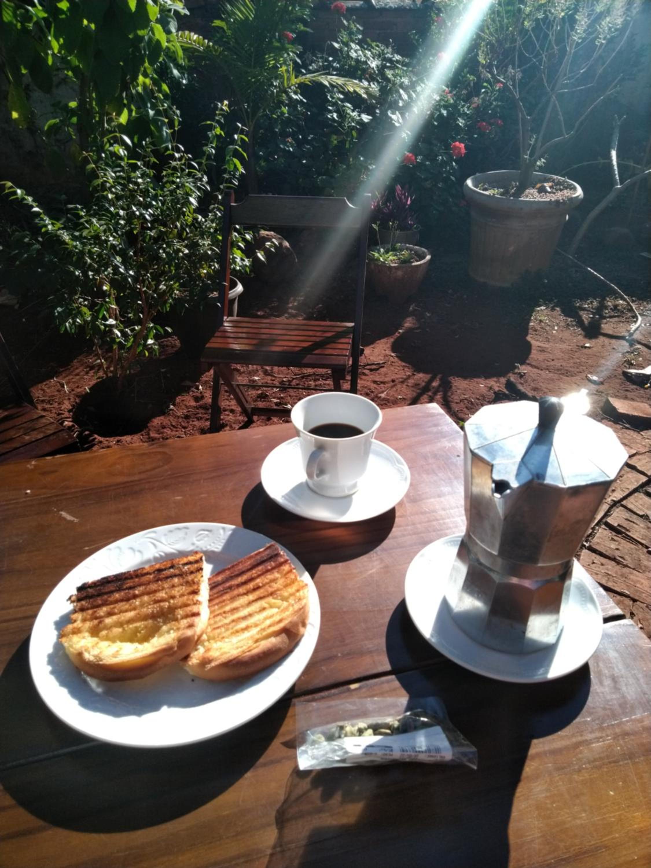 ACOMODAÇÃO Café com Arte