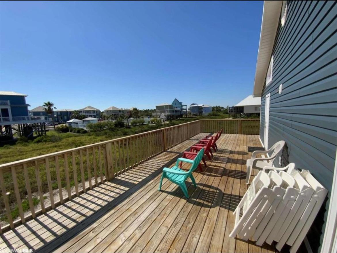 Dog Friendly Cottage just steps to beach / Outdoor living & dining room / Tons of Amenities / Book Now! view 2