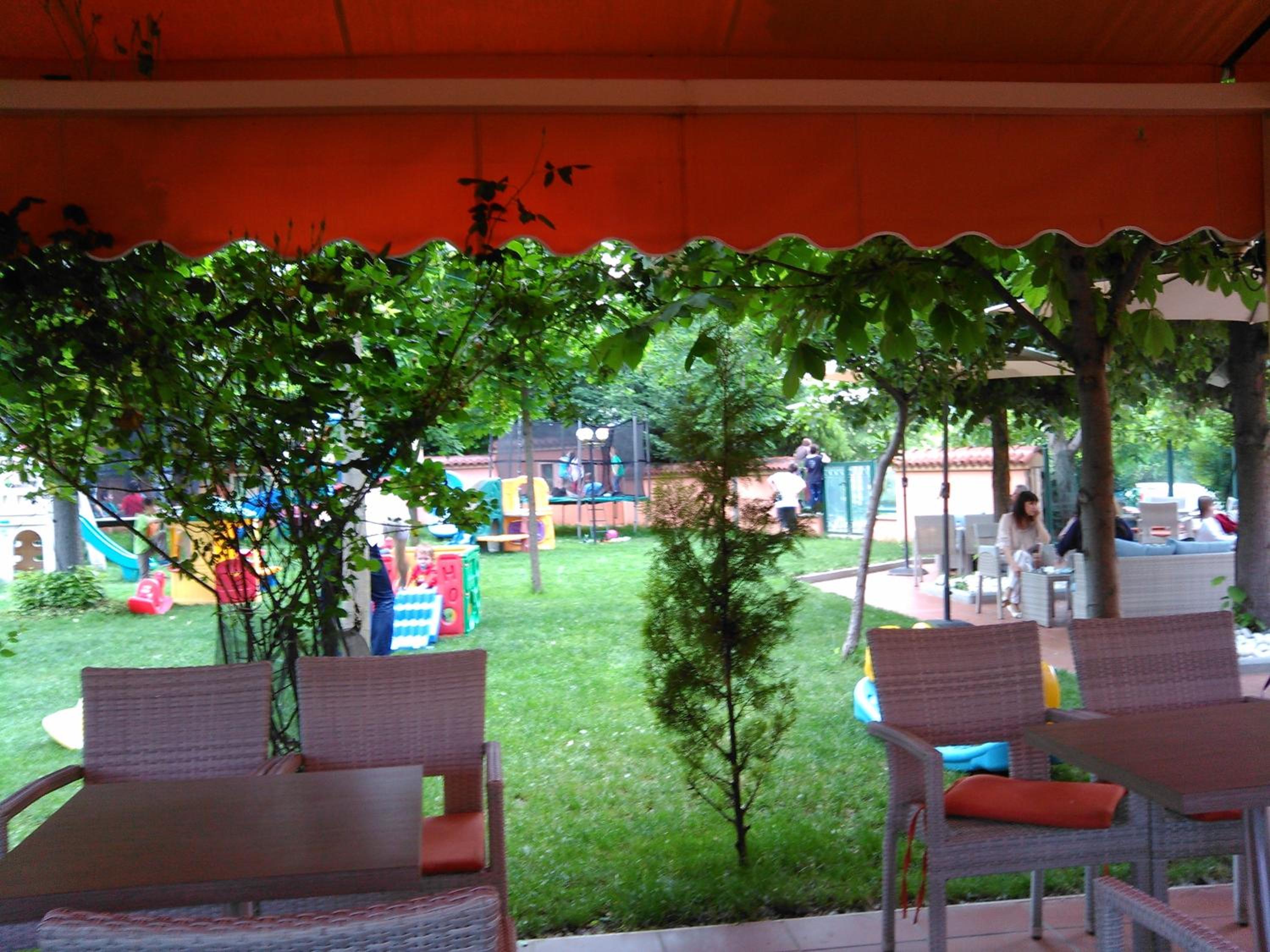 children's play area