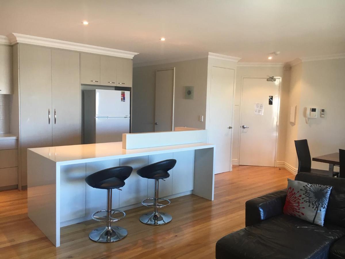 Fremantle Harbourside Apartments