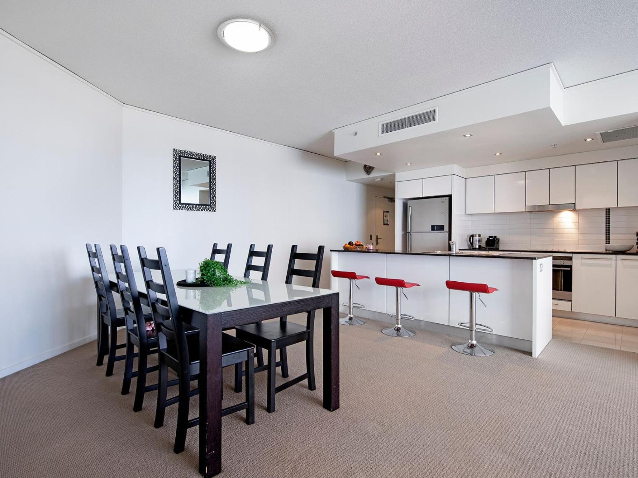 Modern 2 Bedroom Apartment in Sierra Grand view 4