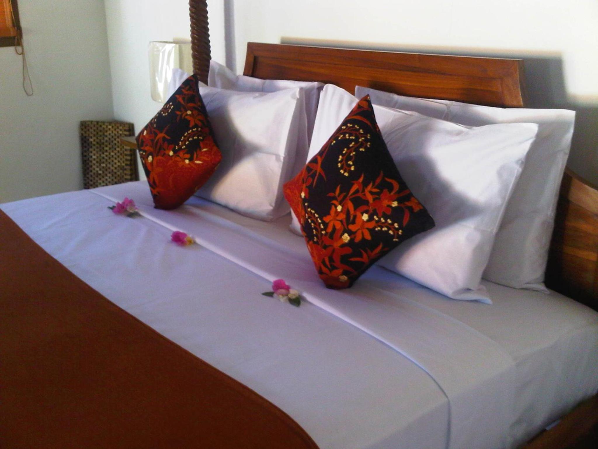 Santan Gili Cottages view 5