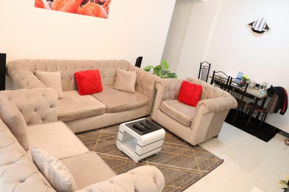 Spring garden apartment photo 5