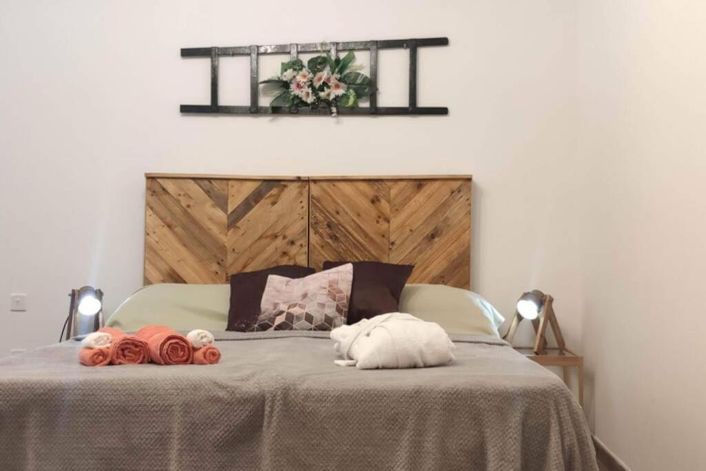 REBAK PLACE- A Bright & charming getaway view 5