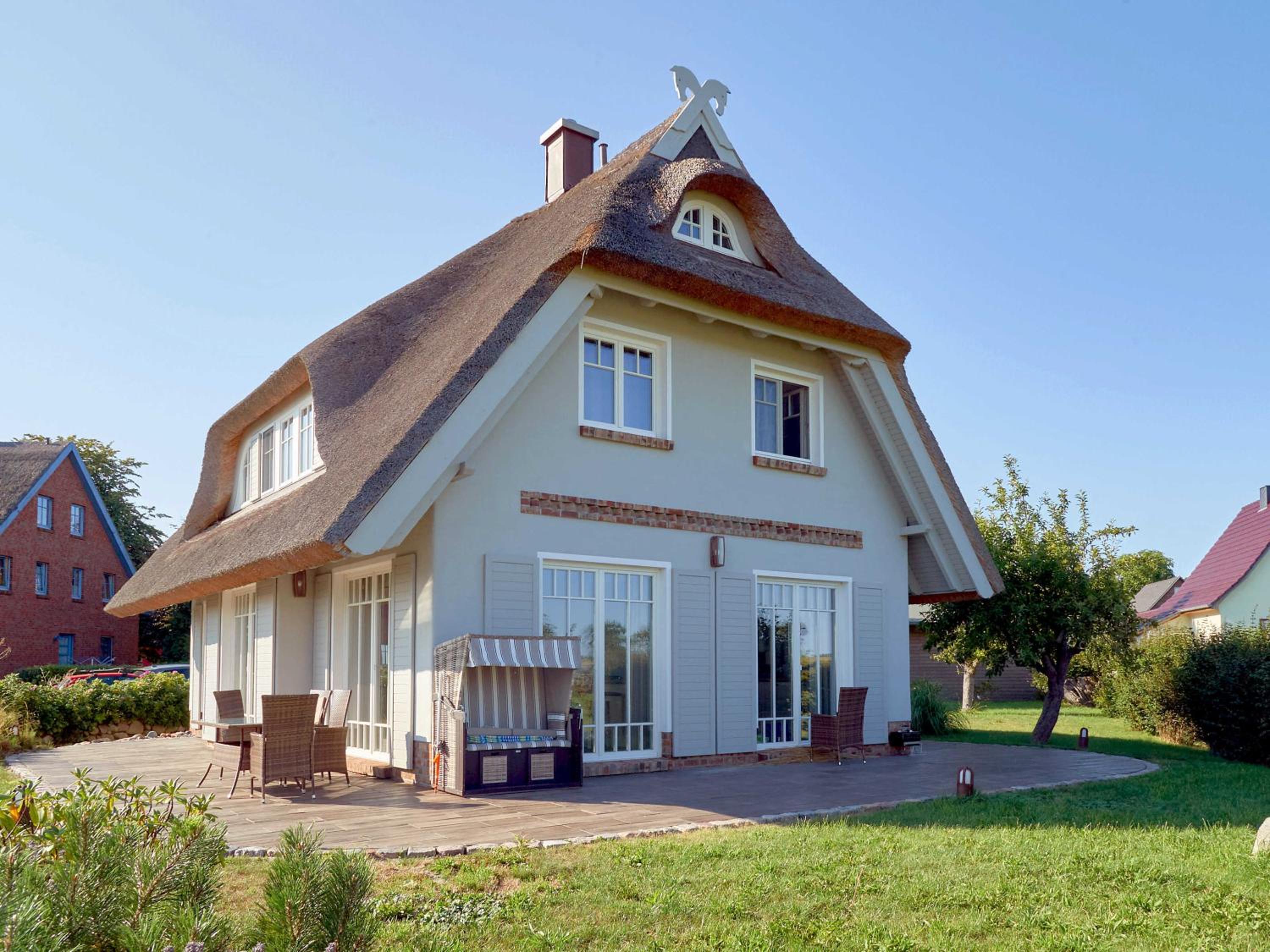 Reethus Reddevitz mit Kamin, Sauna, Terrasse, Boddenblick view 2